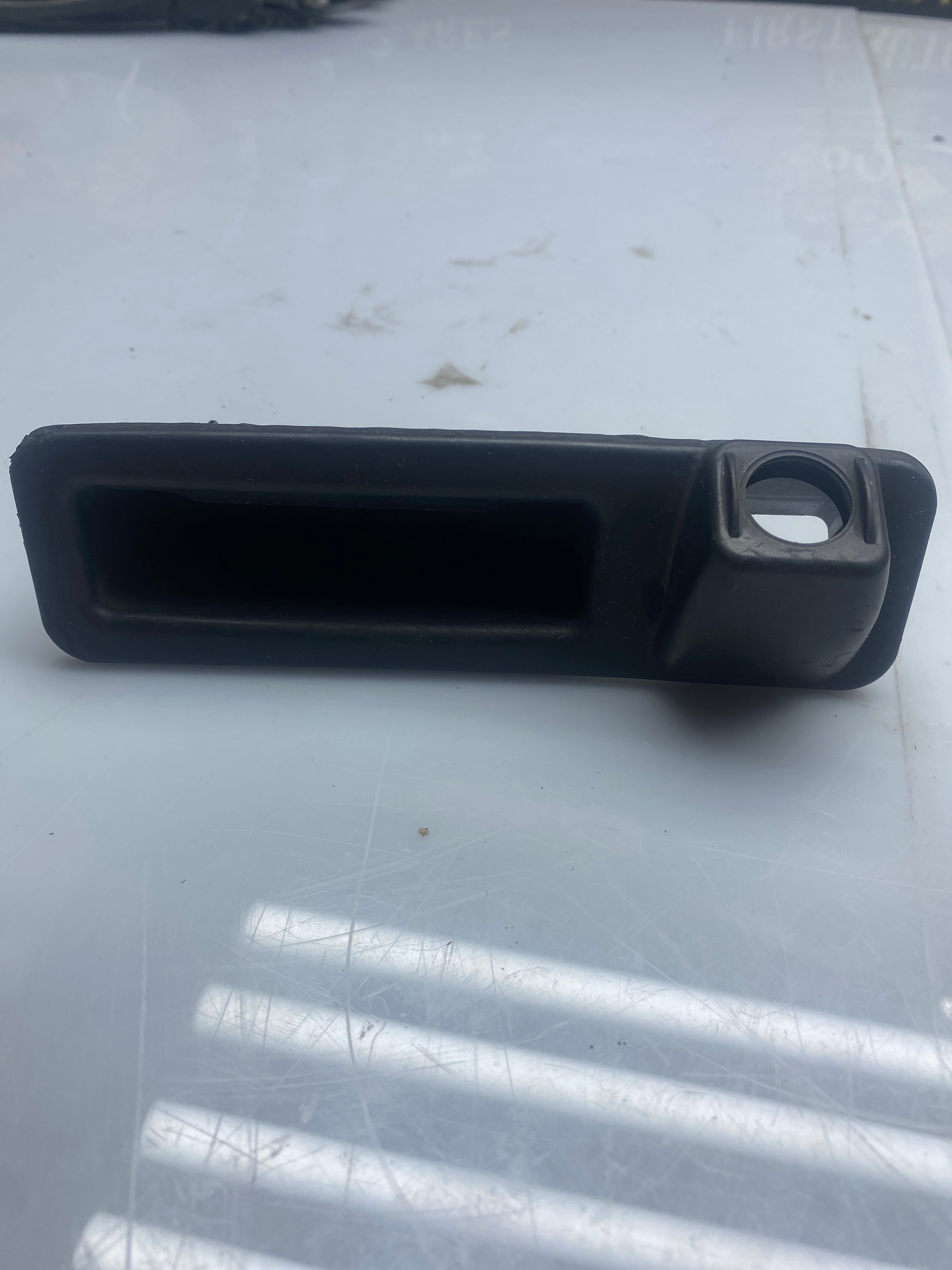 BMW 3 Series G20 G21 Tailgate Release Control Switch Handle 2019–2023 (7405634)