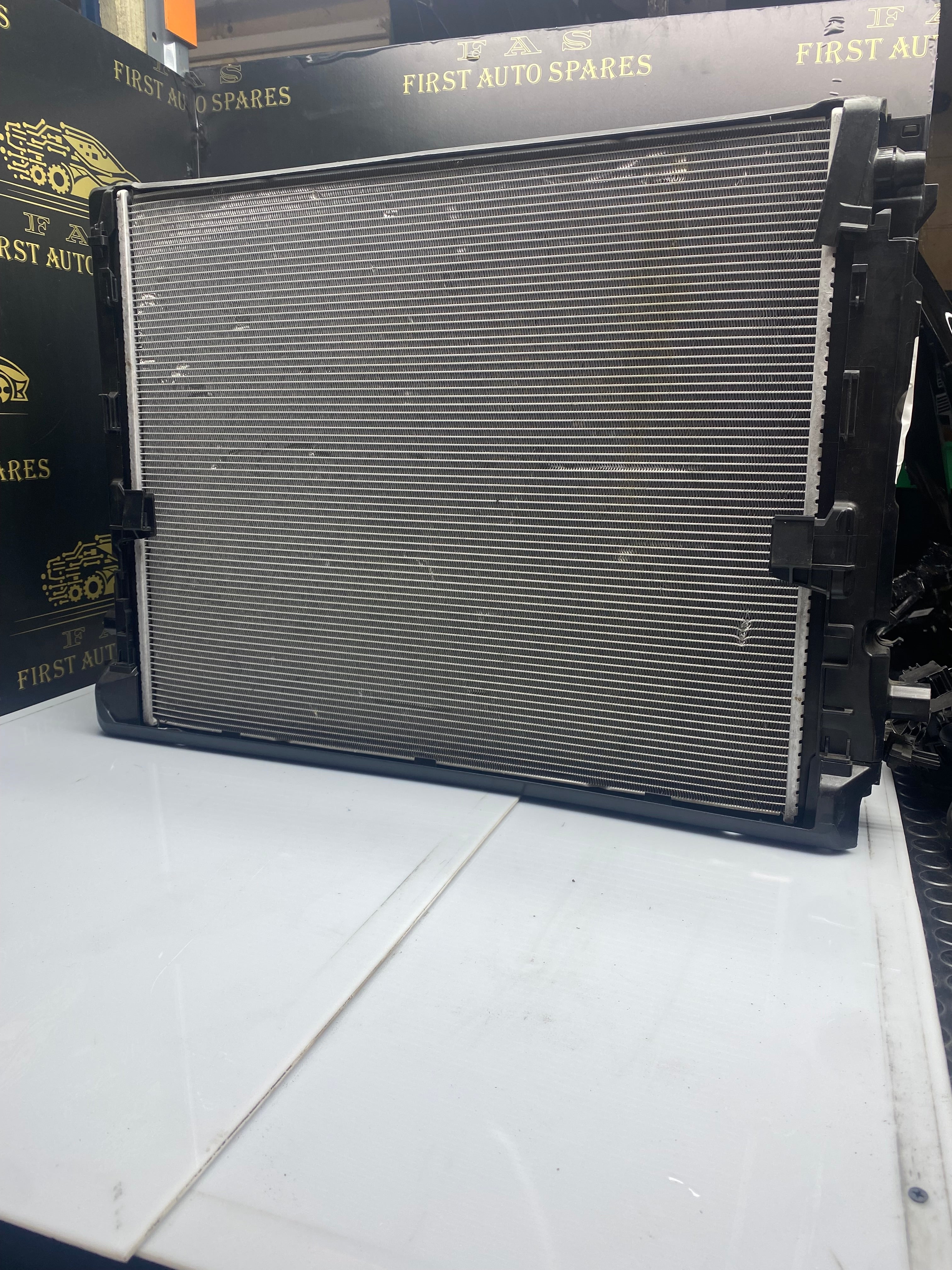 BMW 3 Series G20 G21 Petrol Rad Pack