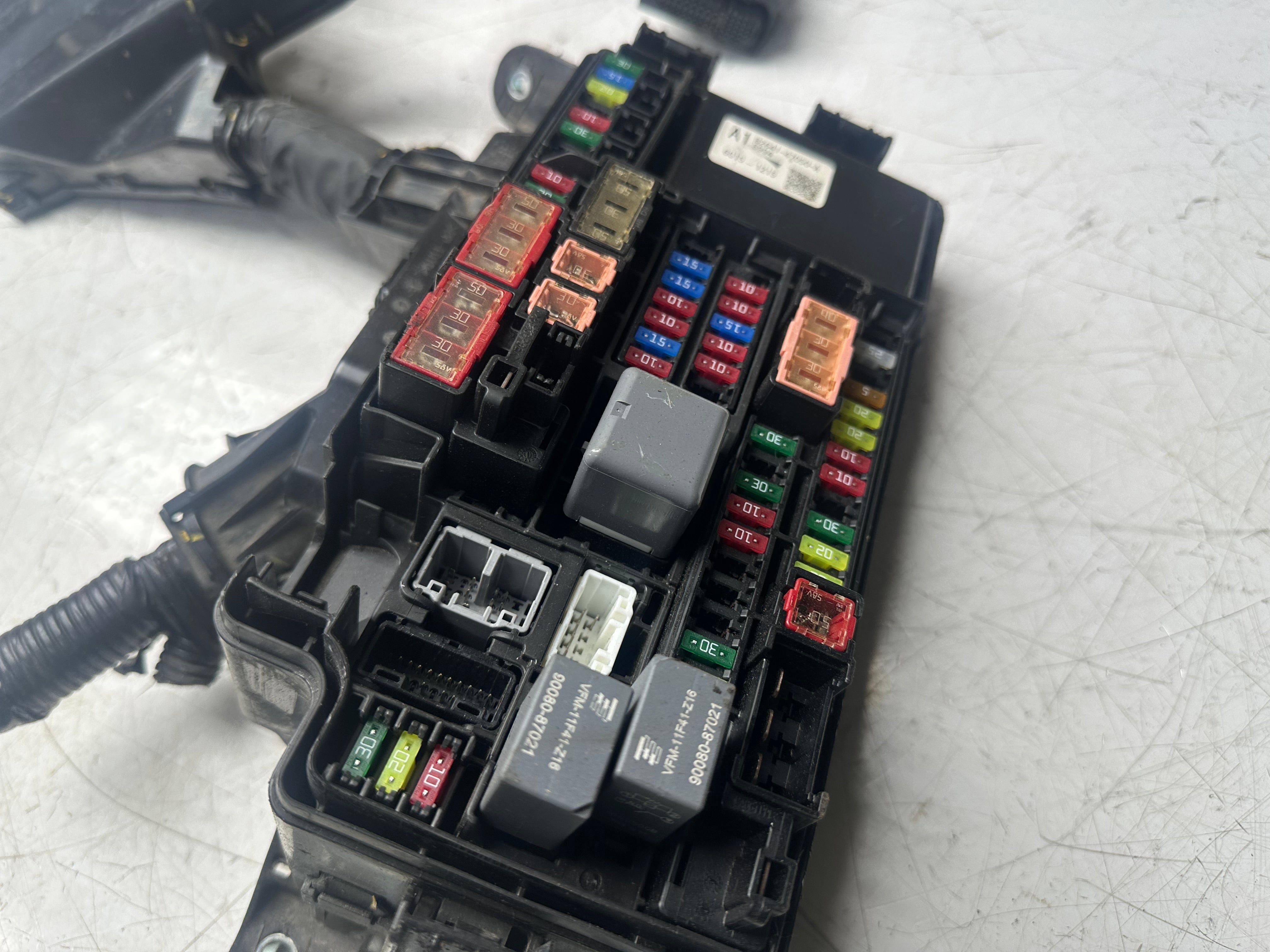 Toyota C-HR Fuse Module 2020 (82111F4520)