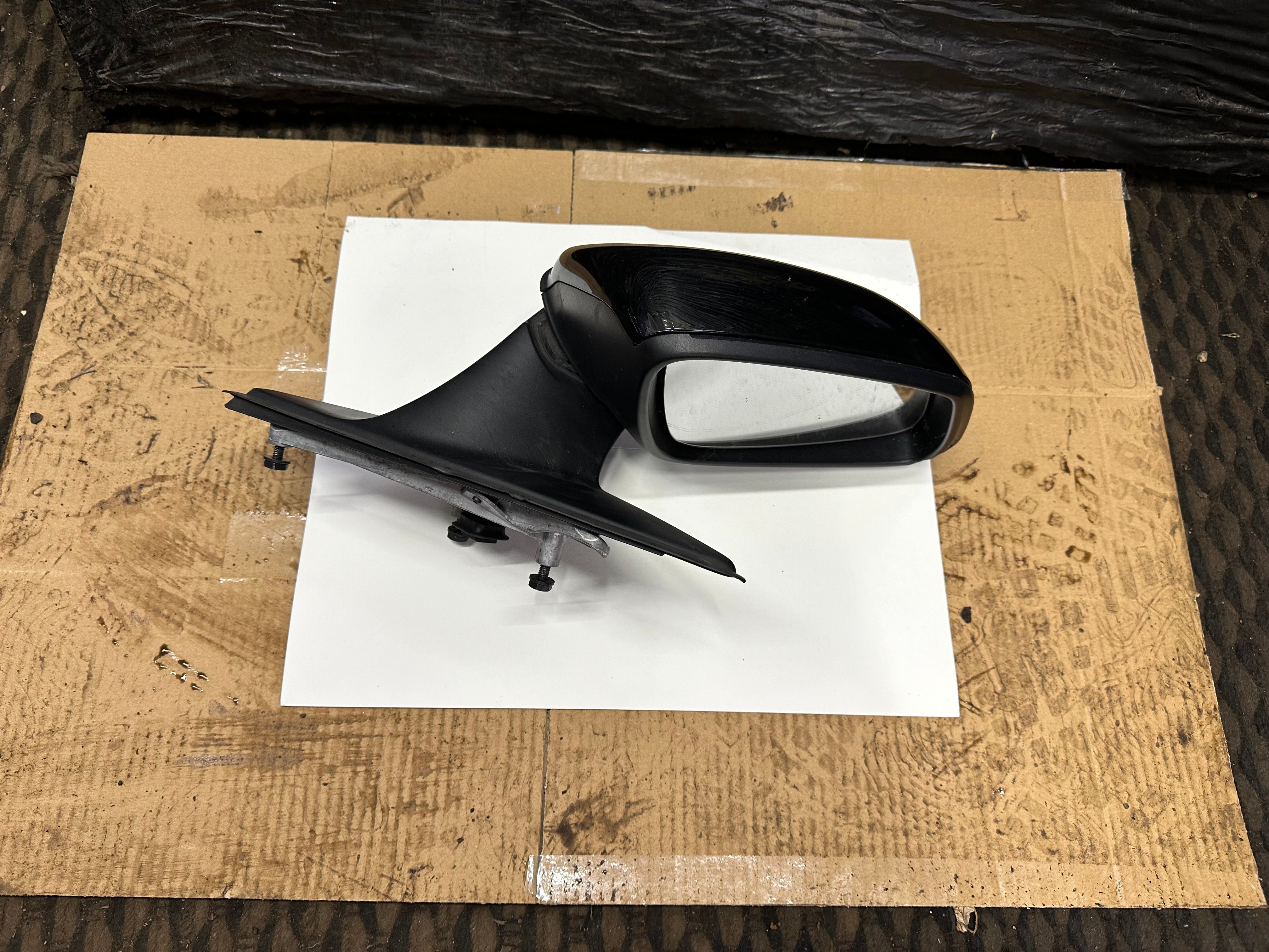 BMW 1 Series F40 Driver’s Right Wing Mirror – 6-Pin Plug (F0192108RLR1)