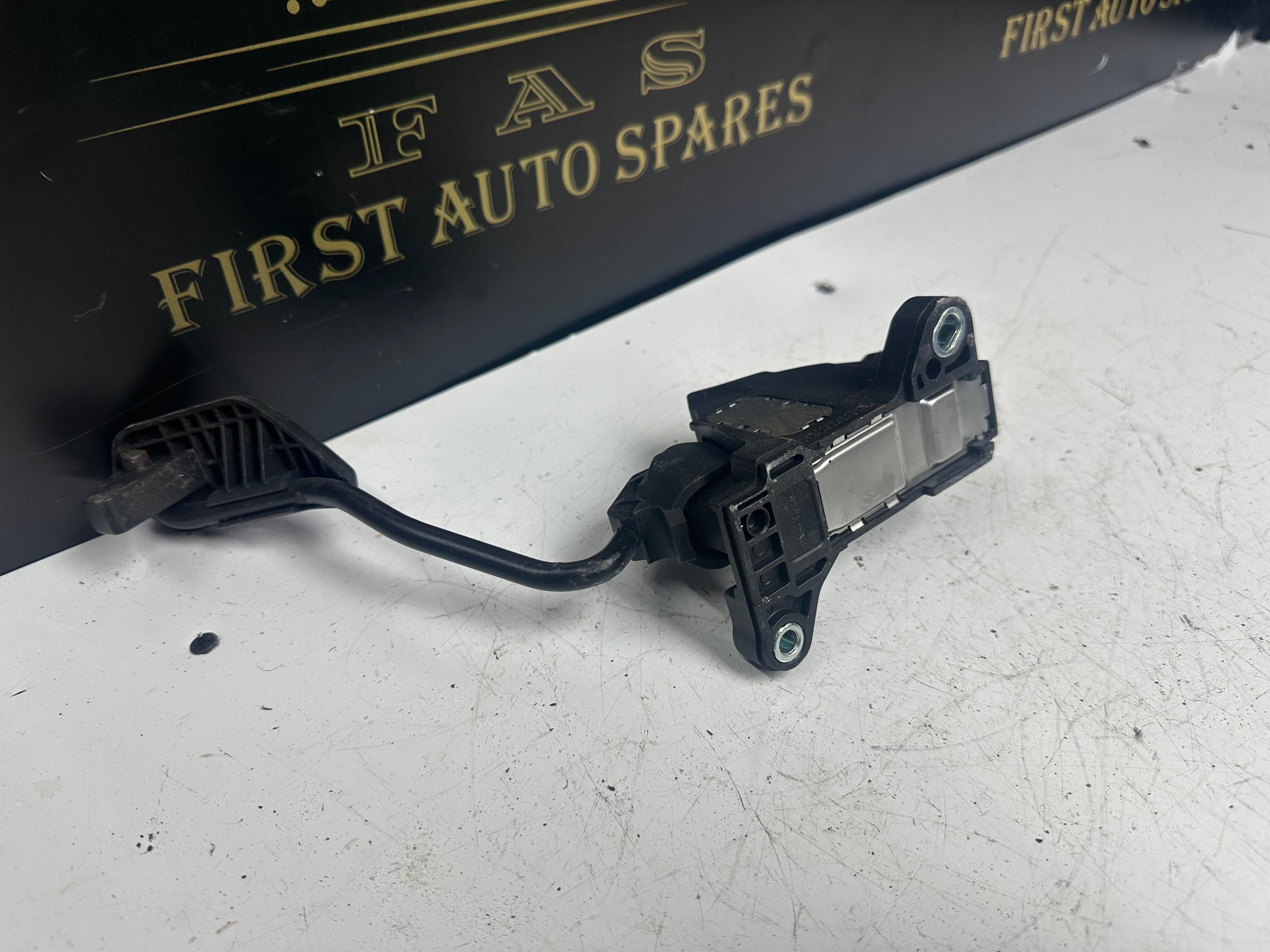 Toyota Yaris Electric Accelerator Throttle Pedal (78110-ODO4O)