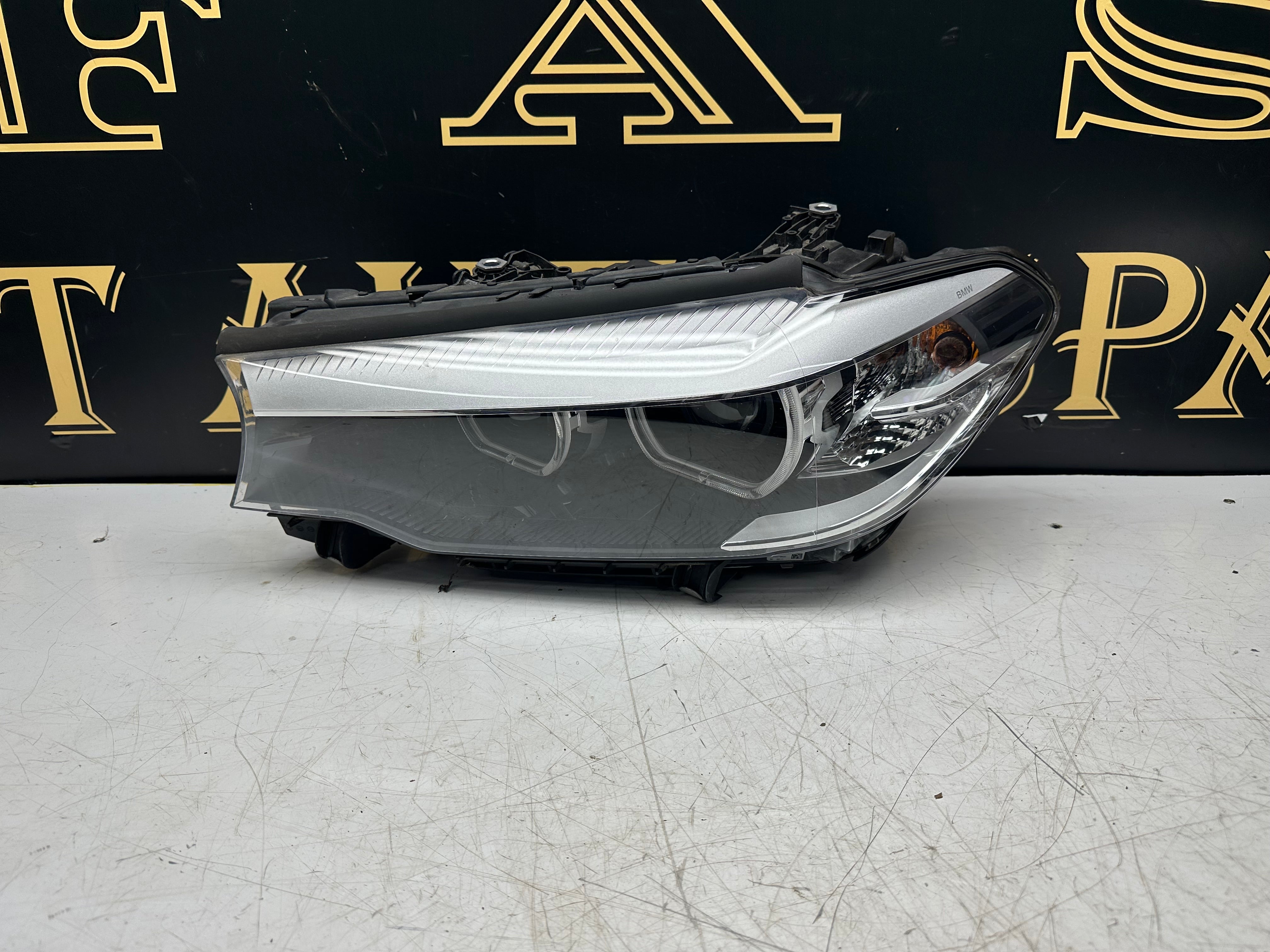 BMW 5 Series 2019 G30 G31 Complete Left Headlight (8499113-01) (8499113)
