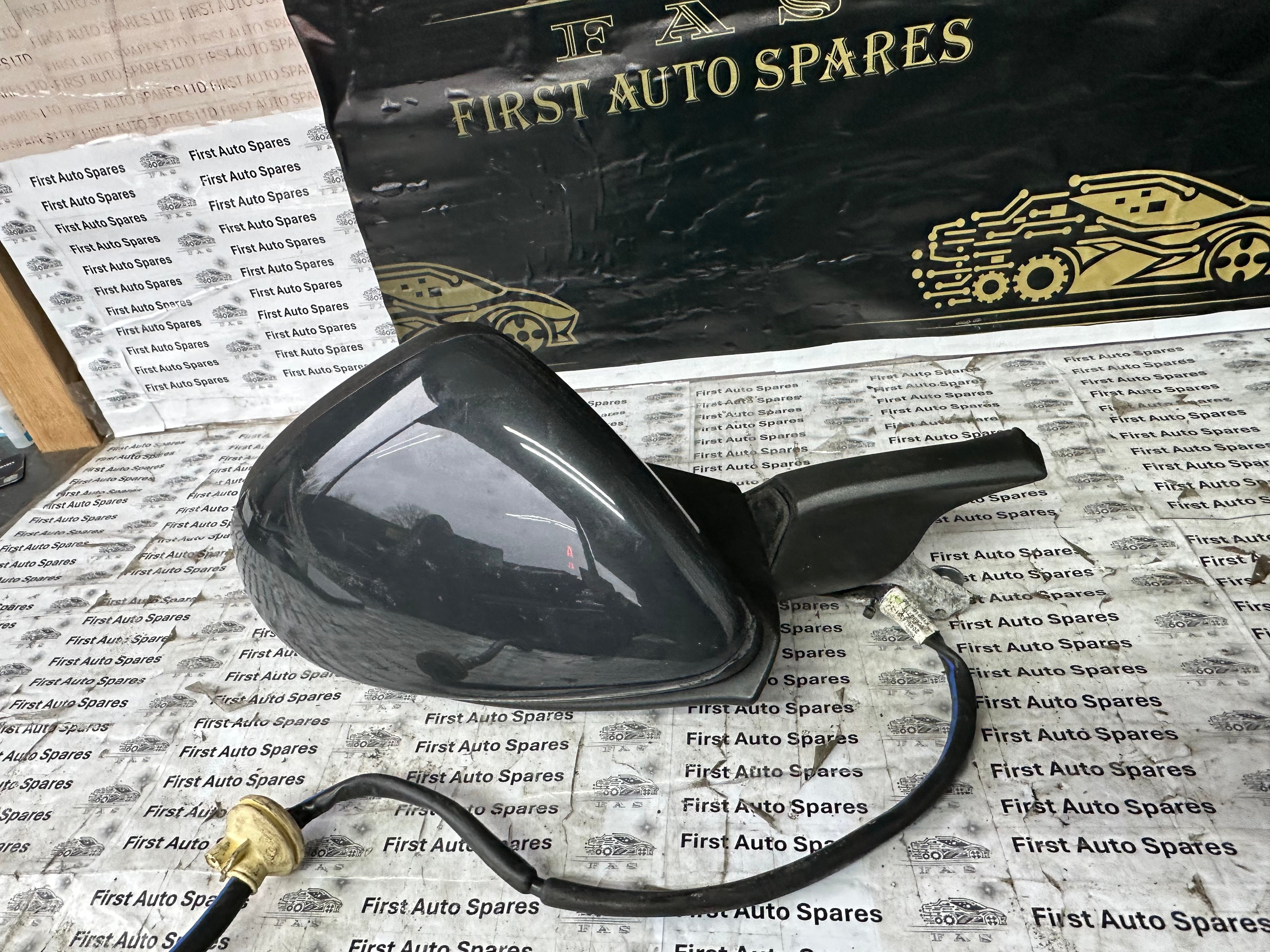 Volkswagen Golf MK7.5 2013–2017 Right Driver’s O/S Wing Mirror