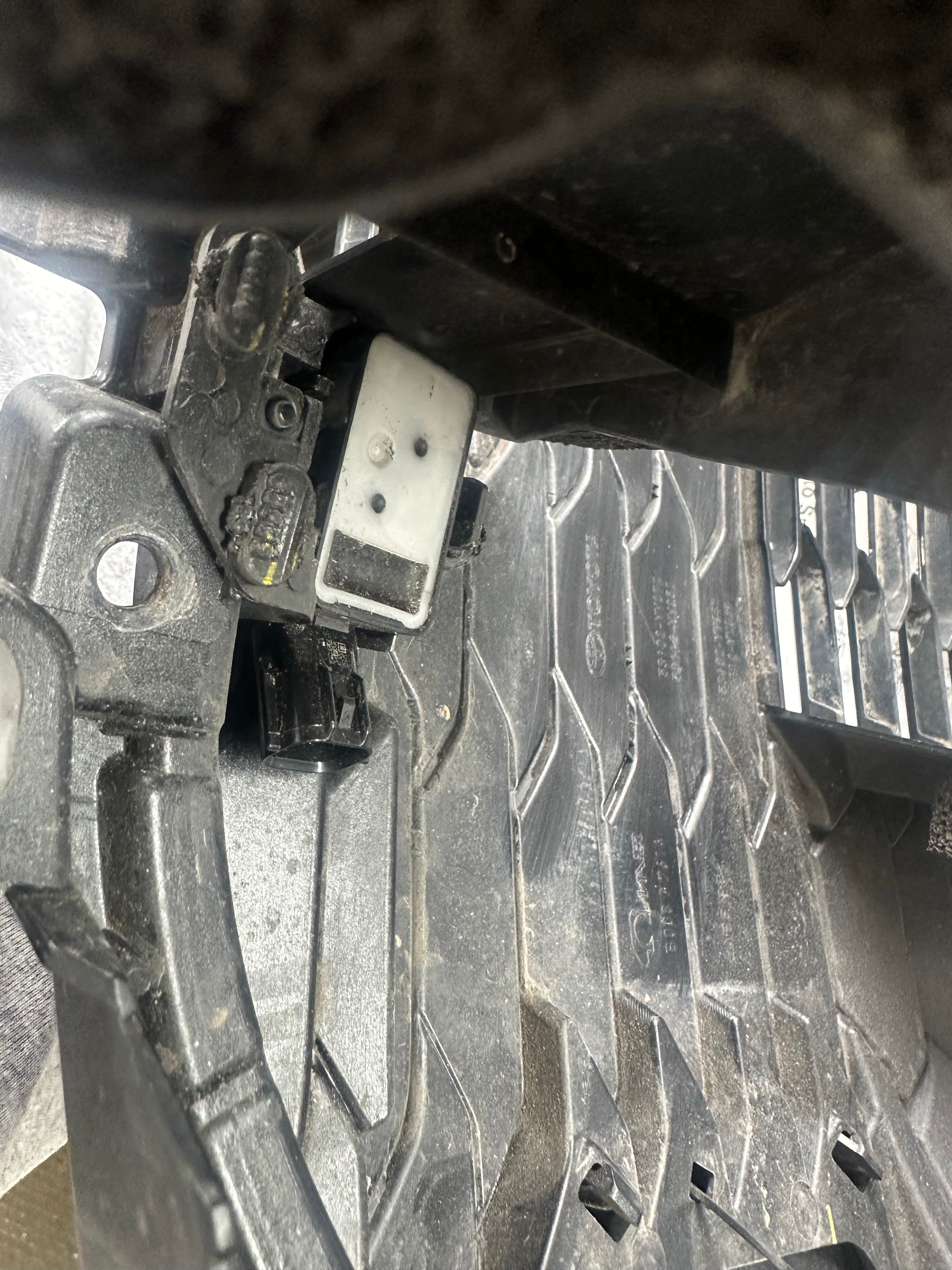 Toyota Corolla 2021–Onwards Front Lower Grille (53102-YY070) (52114-YY010)