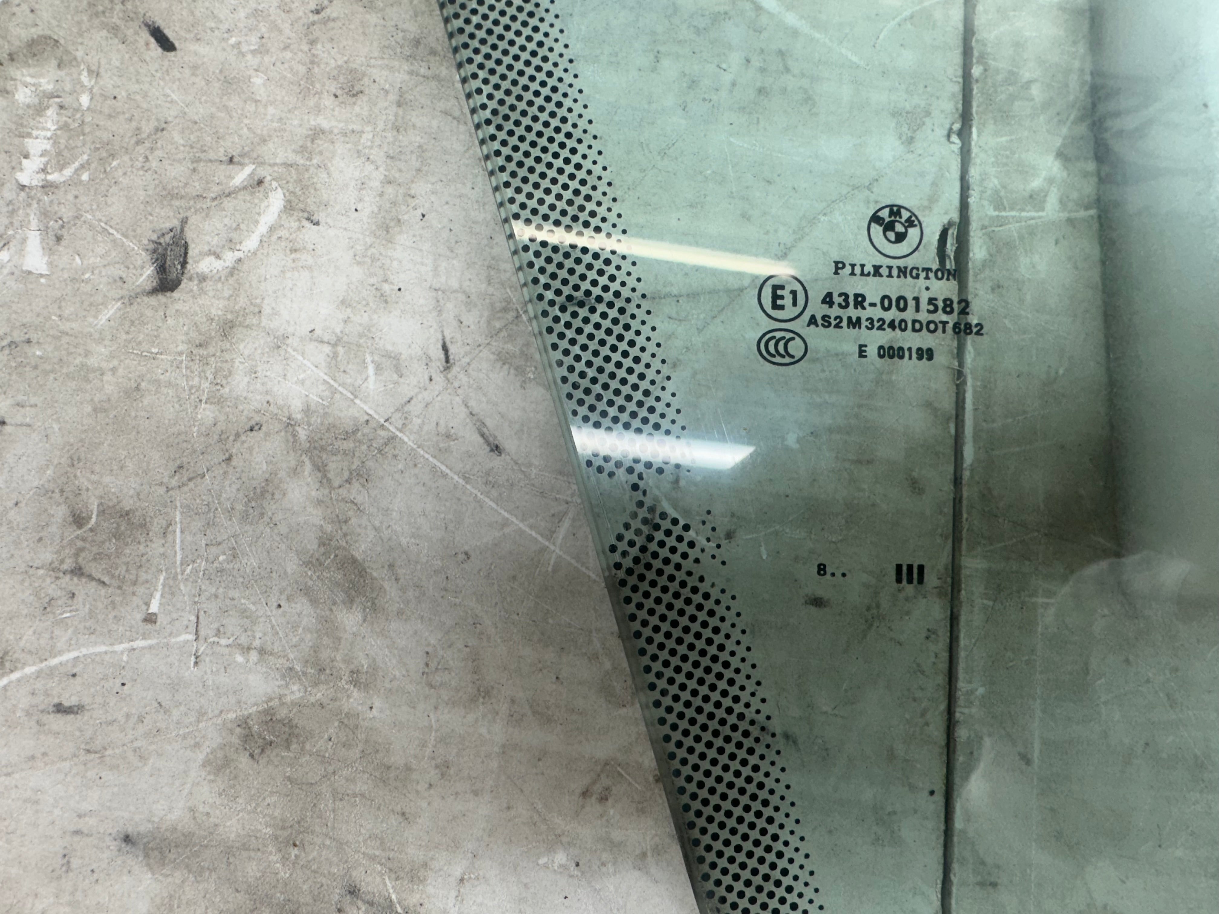 BMW 1 Series E81 Right Driver Side Door Glass – 2007–2012