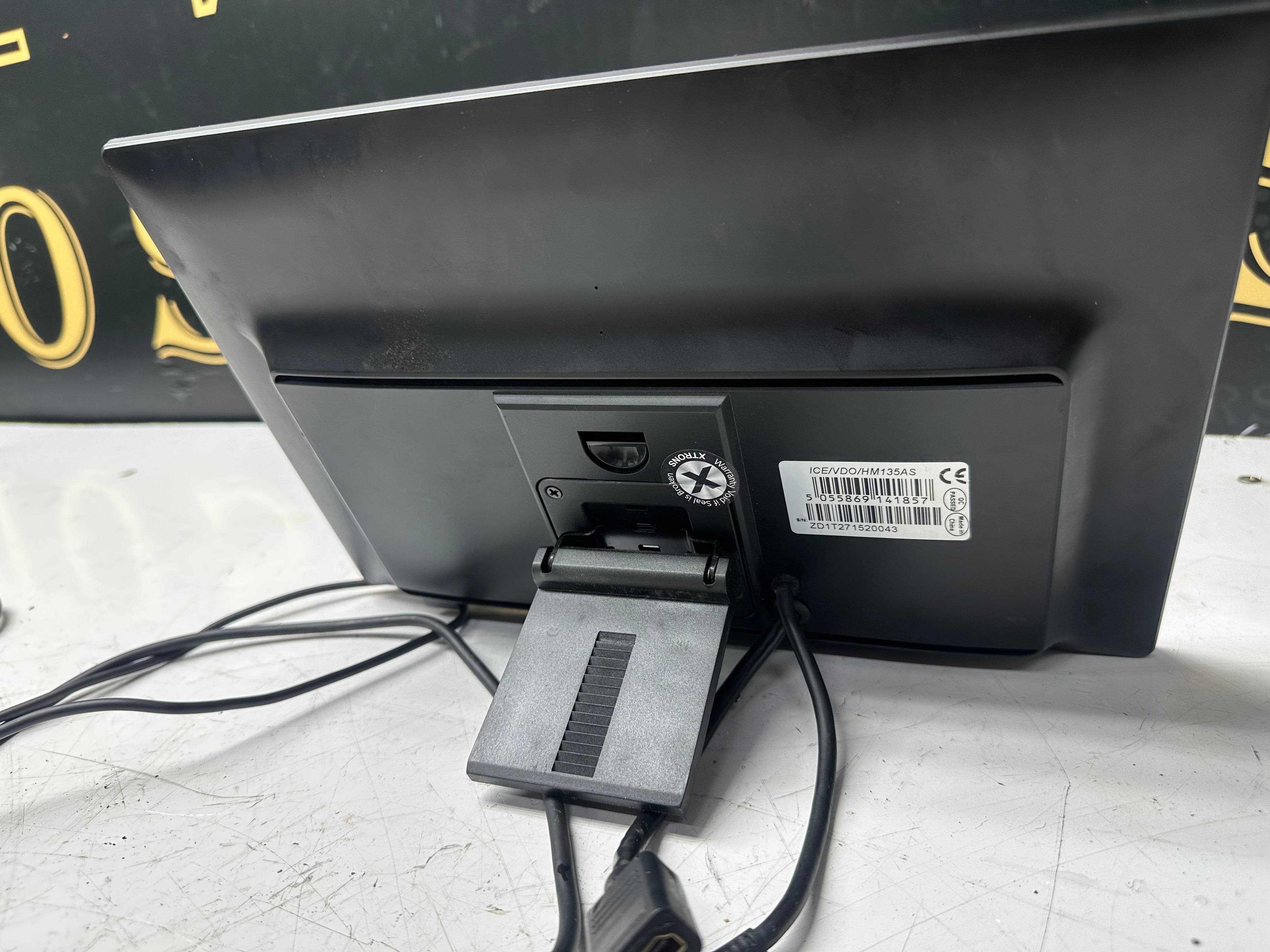 XTRONS 13.3'' Android 10 FHD Touch Screen Car