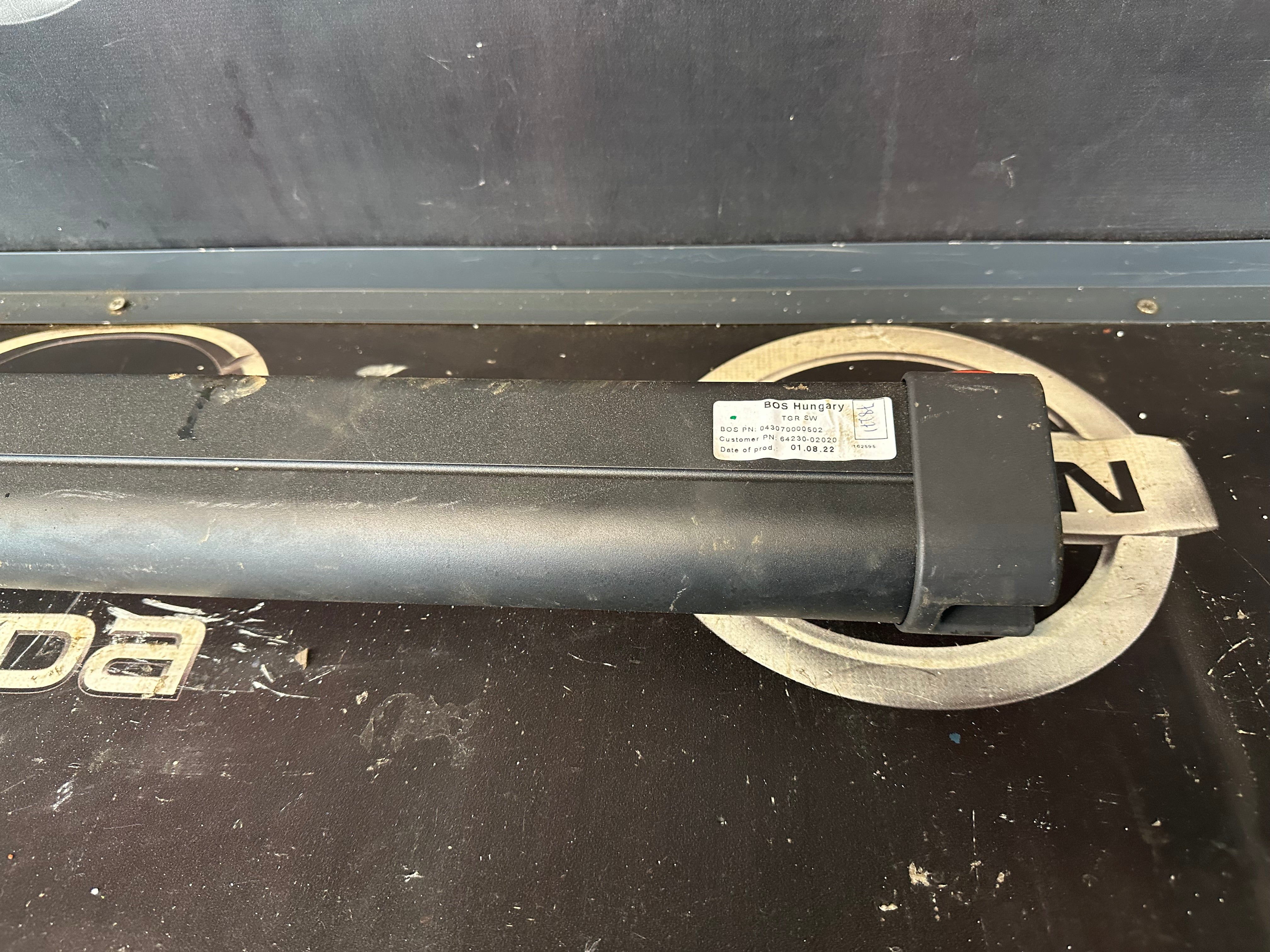 Toyota Corolla Dog Guard Luggage Separation Net (04307-00005-02)