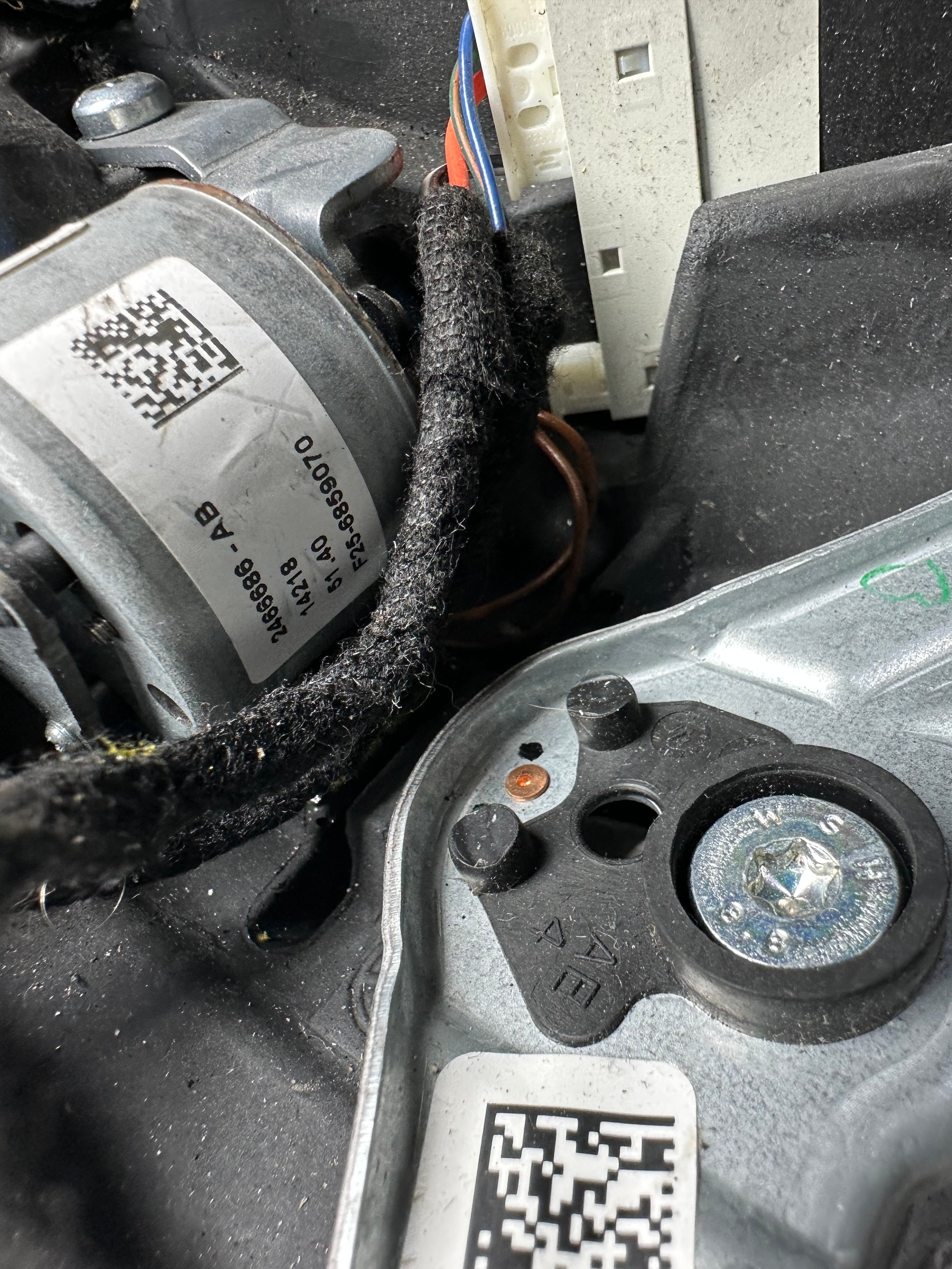 BMW F15 X5 2013–2016 Multifunction Leather Steering Wheel (2460575385-02)