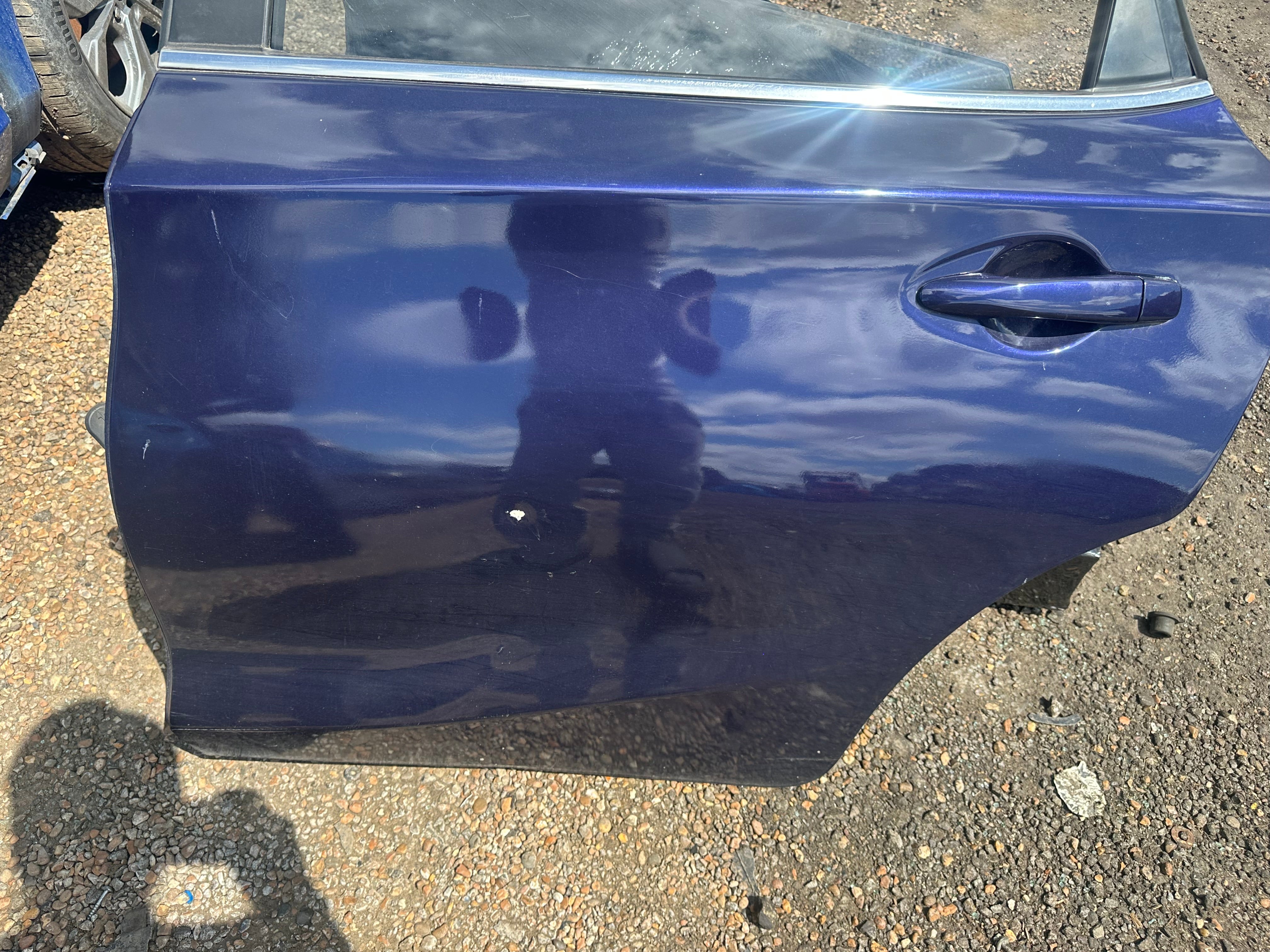 Nissan Pulsar 2014–2018 N/S/R Left Rear Door – Colour Code: RBR (Blue)
