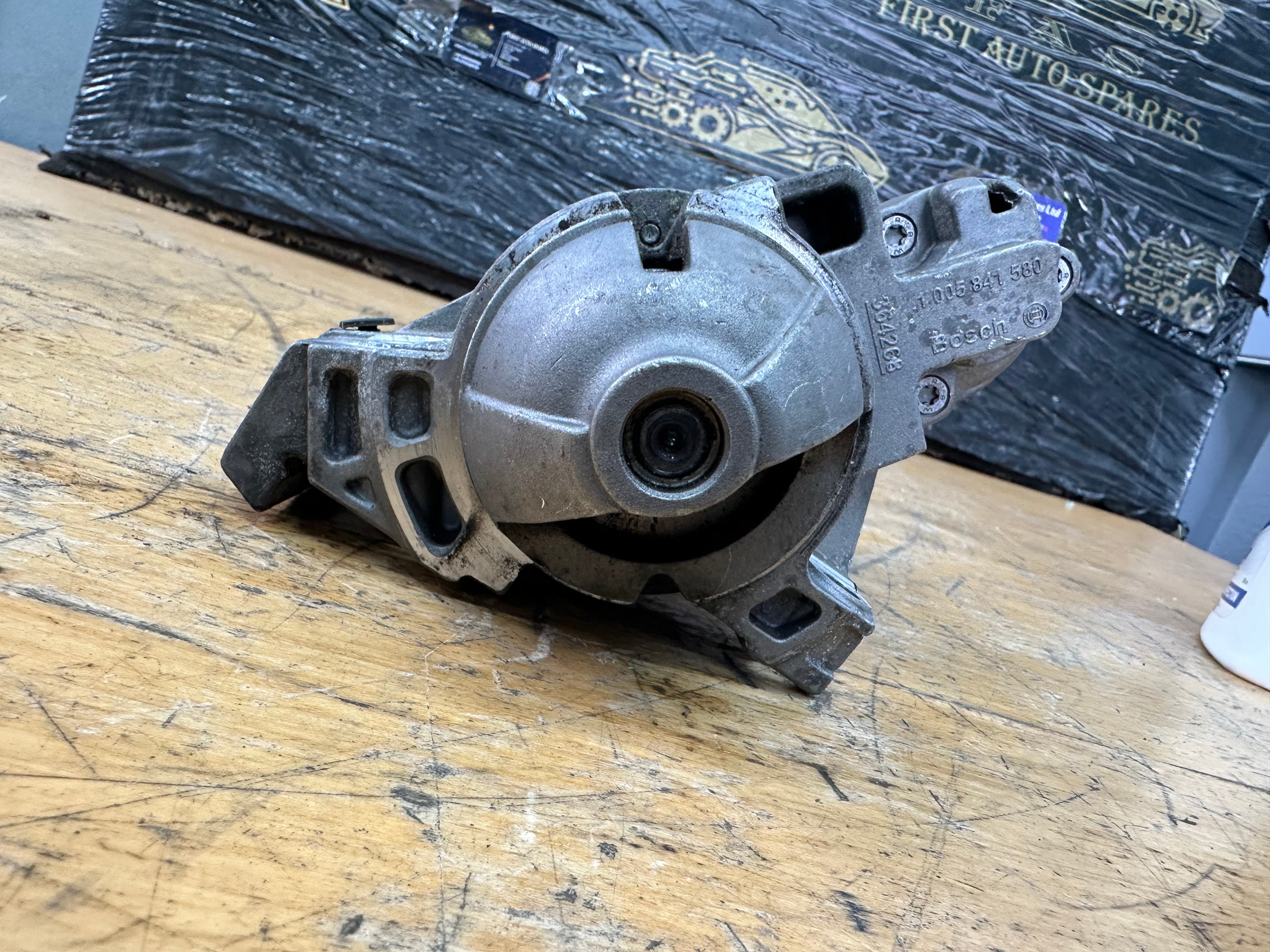 BMW 1, 3,5, 6, 7 Series 2011-2019 Engine Starter Motor (8574102-06)