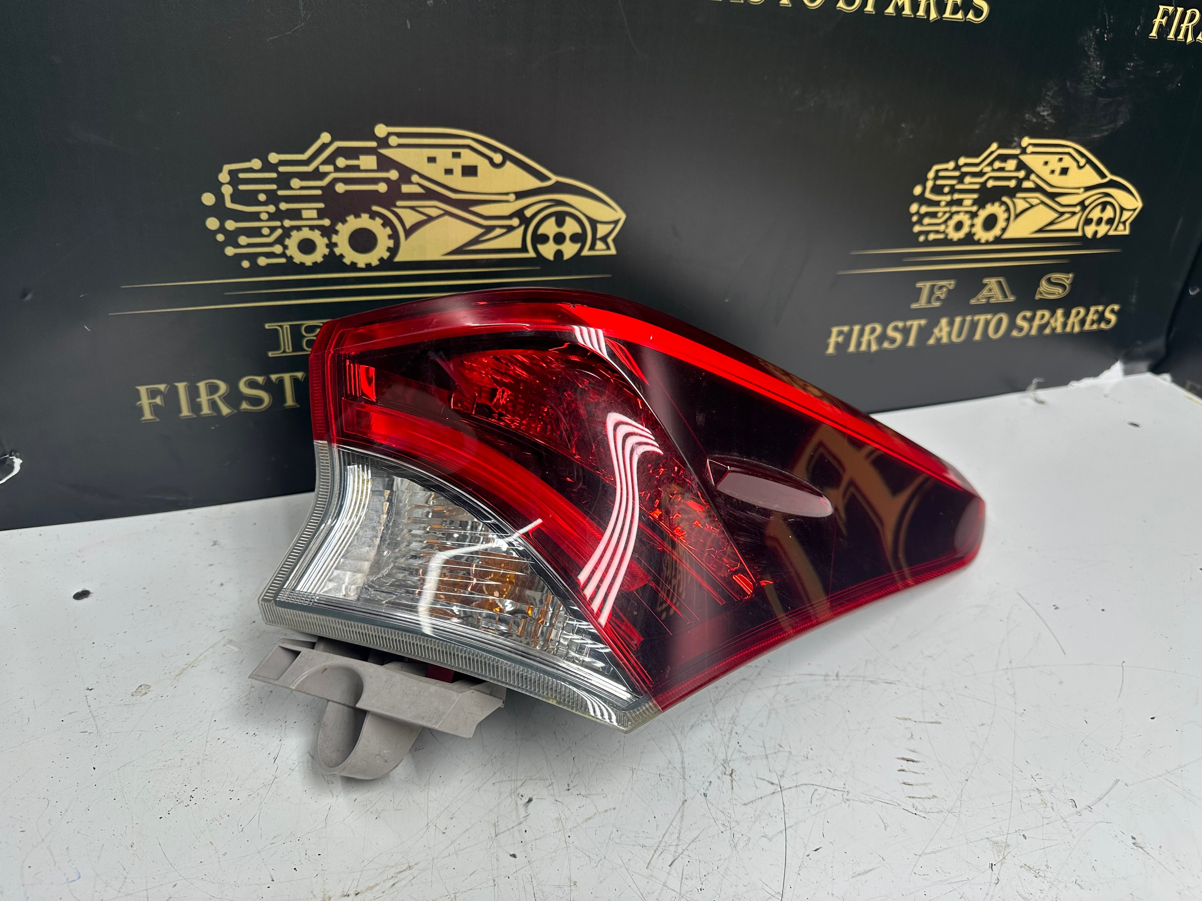 Toyota Auris 2017 Right Rear Tail Light (02-353)