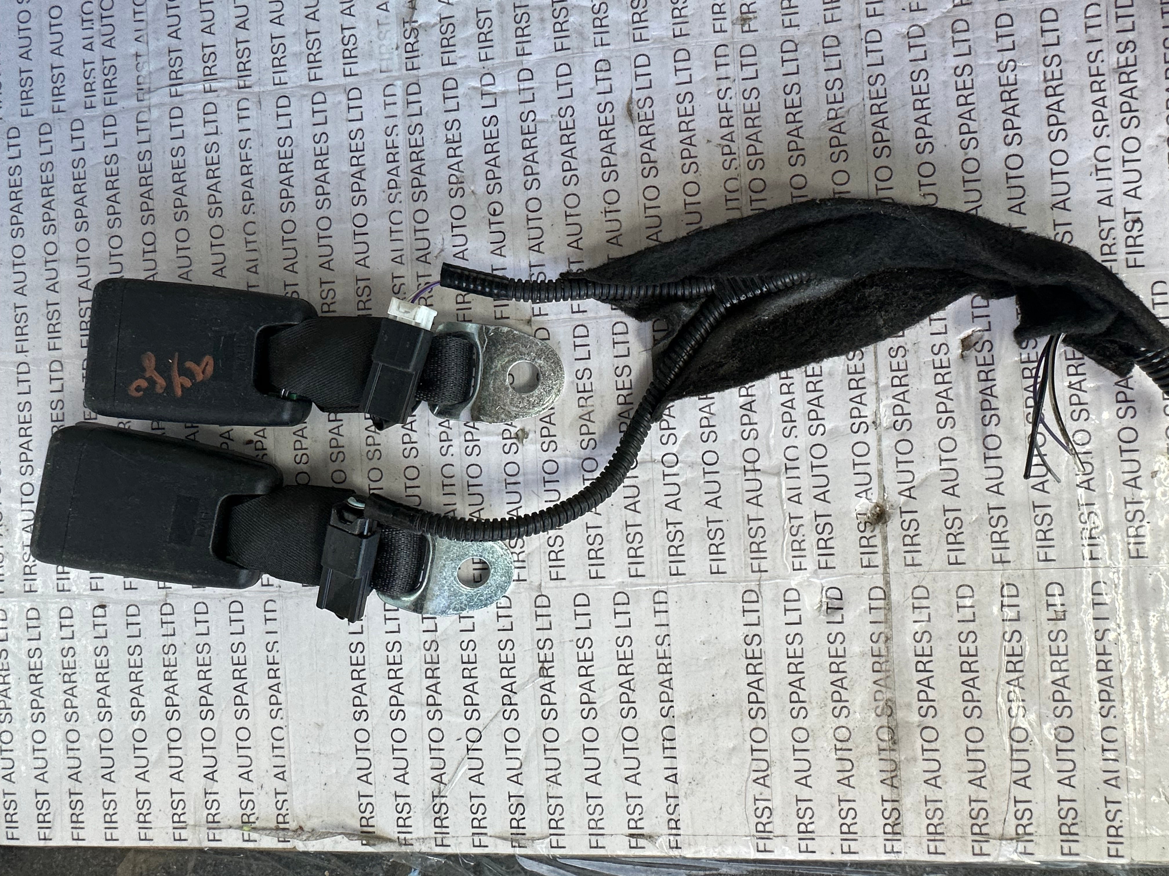 PEUGEOT 107 CITROEN C1 REAR SEAT BELT Buckle (972502, B891)