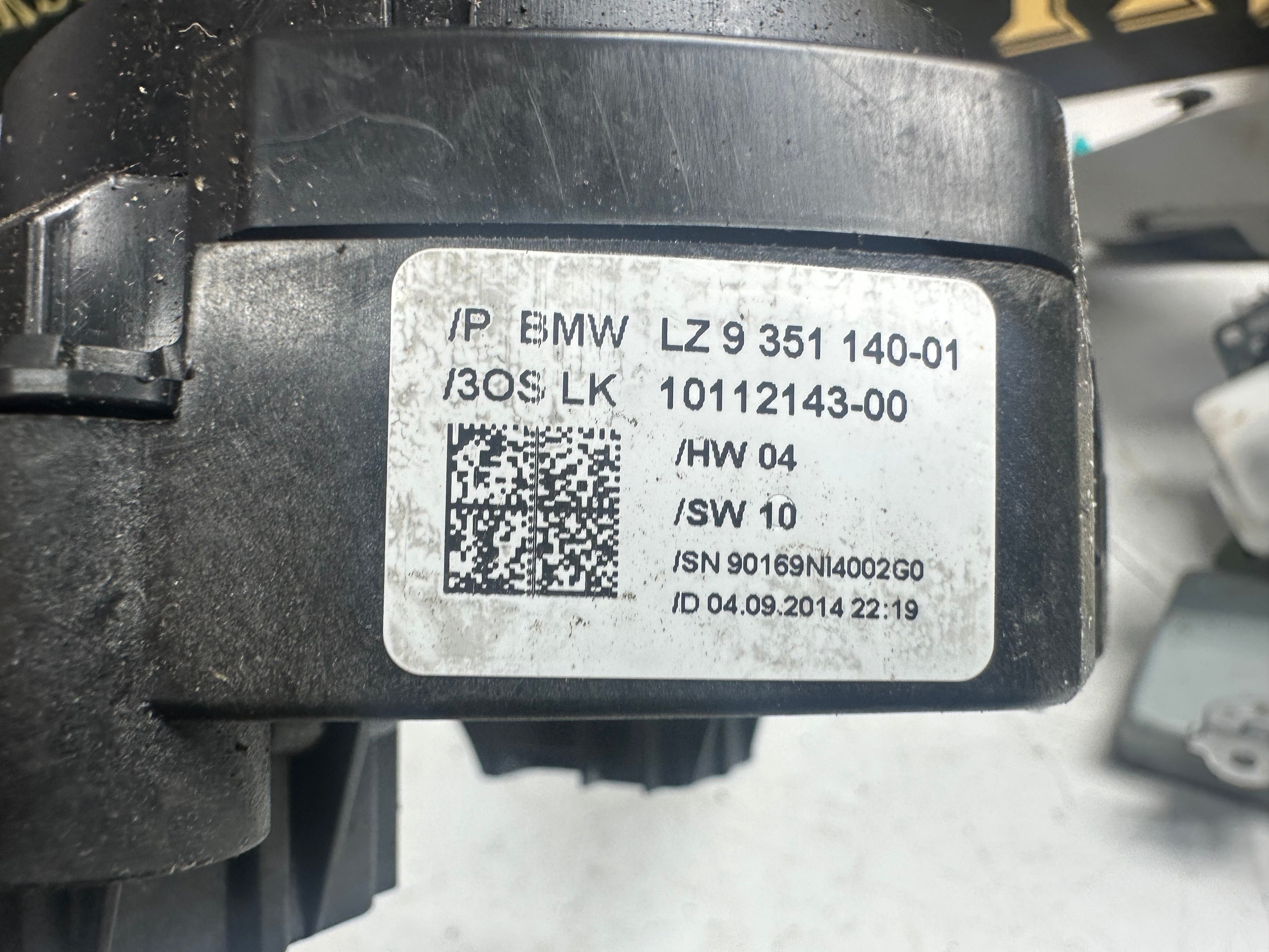 BMW 3 Series F30 320d Squib / Wiper Stalk Switch (9351140-01) (10112143-00)