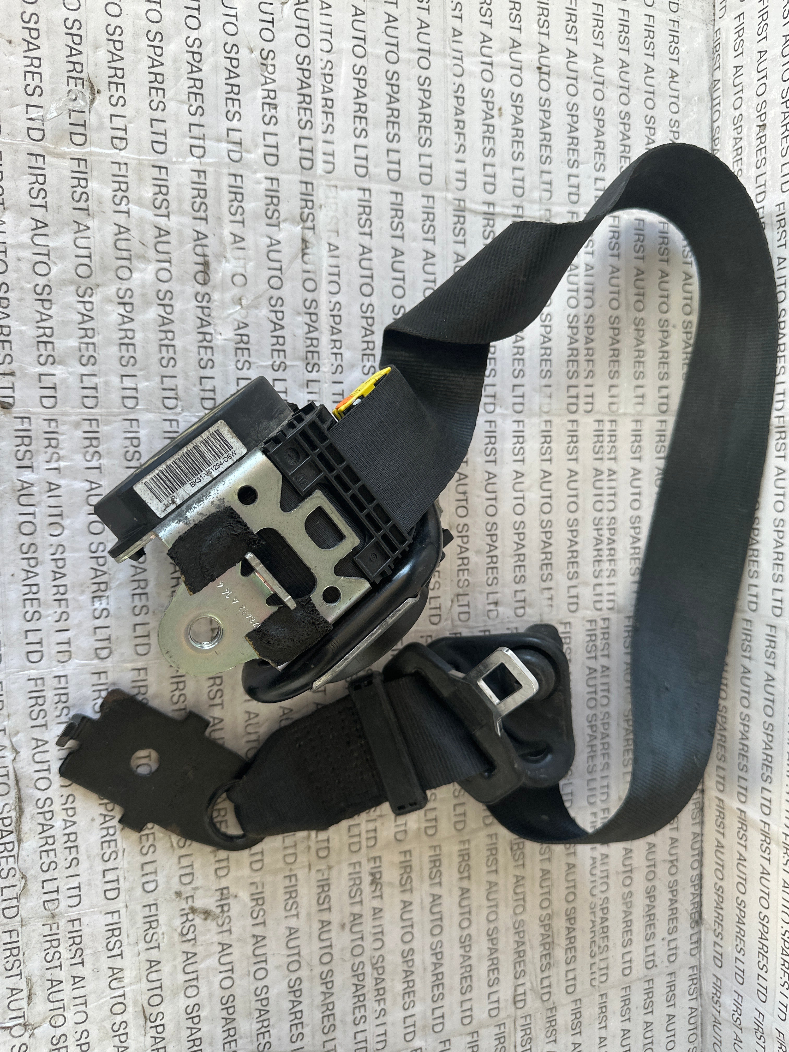 Ford Focus 2012-2015 Front Left Seat Belt (Part No: 6178432 A 14 4 5)