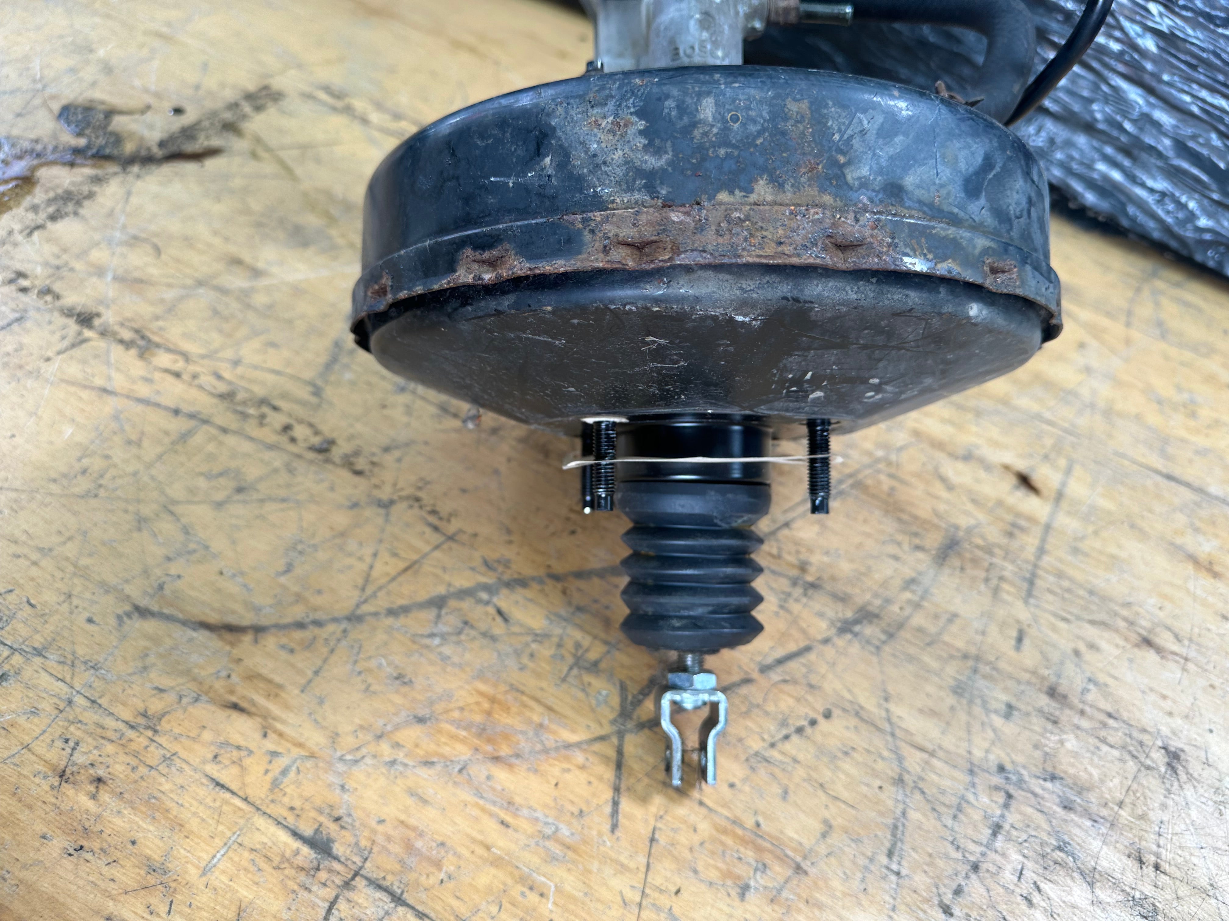 Mazda 2009 1.2 Petrol Brake Servo and Cylinder (D01N43800) (0204023726)