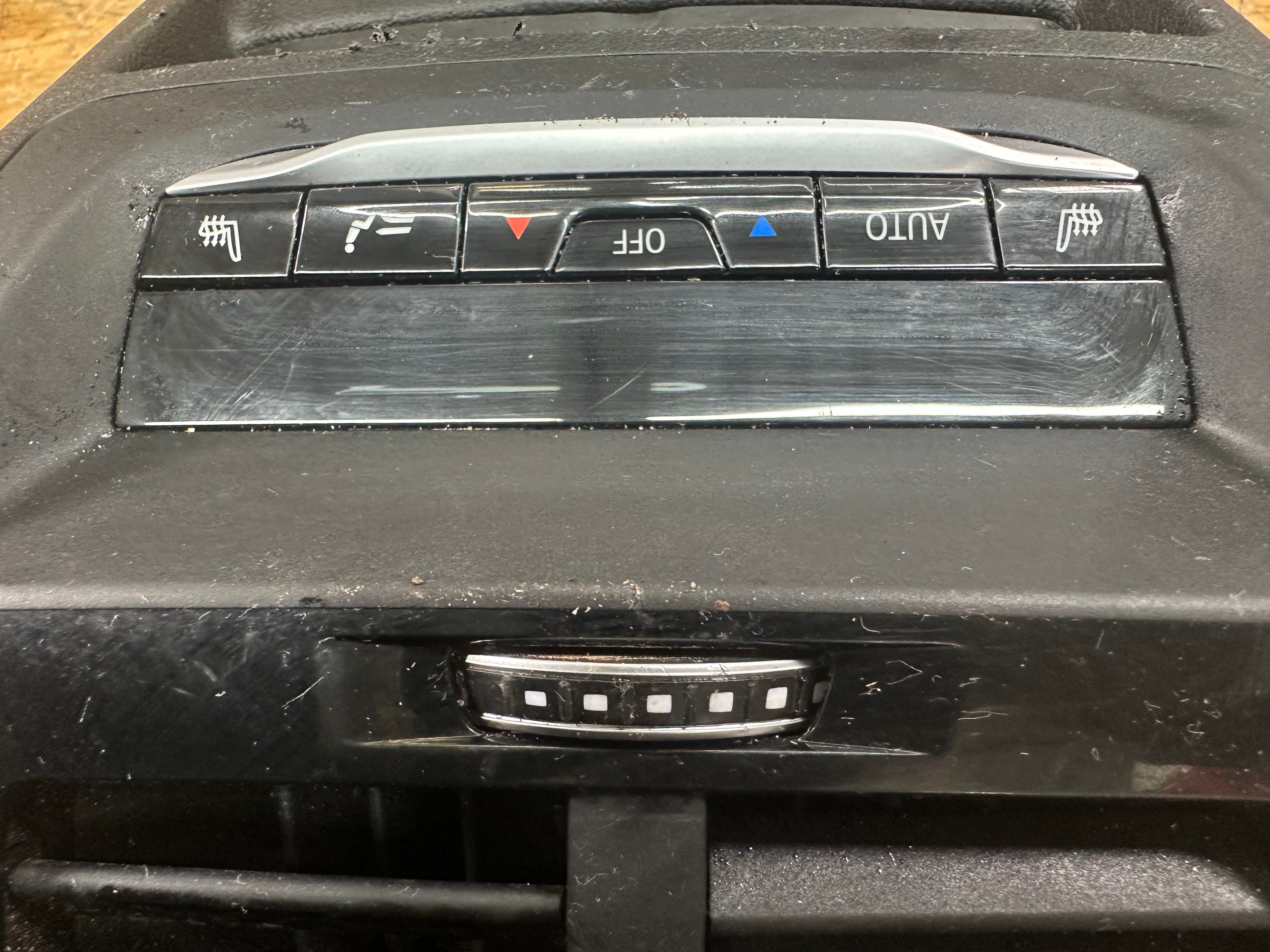 BMW X3 X4 G01 G02 X3M X4M Rear AC Heated Seats Control Panel (9493015) (7910858)