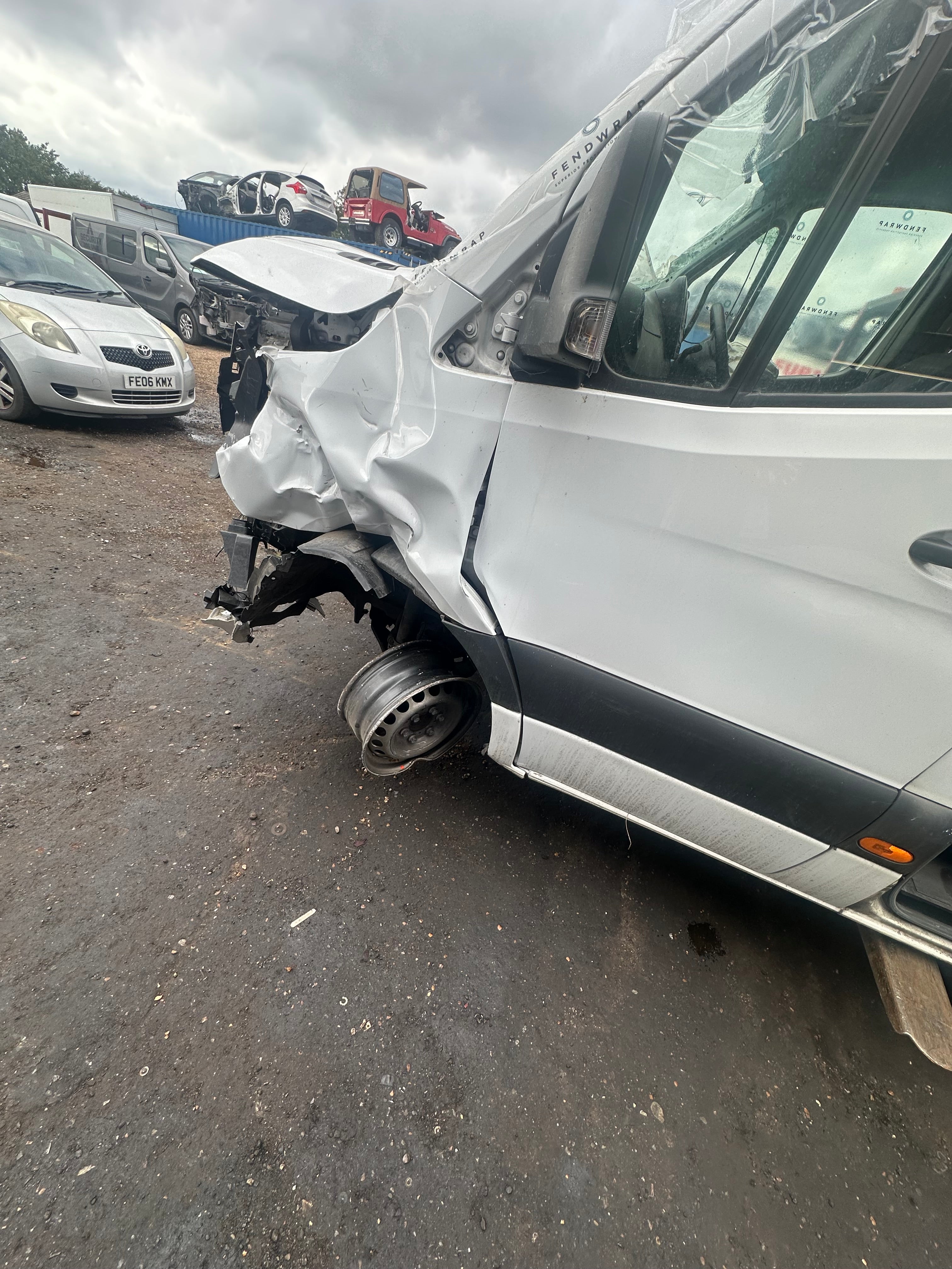 Mercedes-Benz Sprinter 317 Progressive CDI 2.0 Diesel 2023 – For Parts