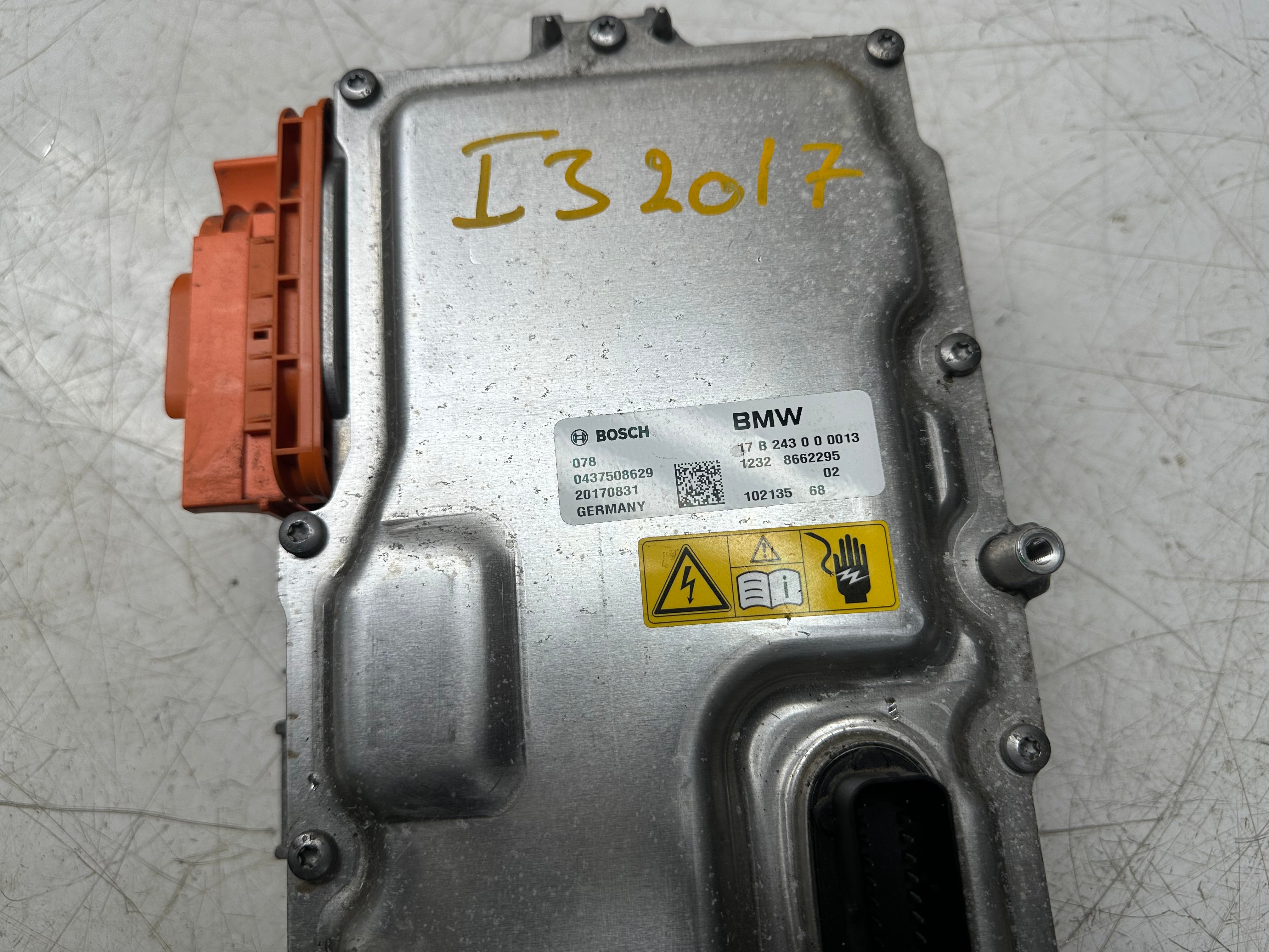 BMW i3 I01 2017 0.6 Hybrid Inverter Converter (8662295) (1274486116-05)