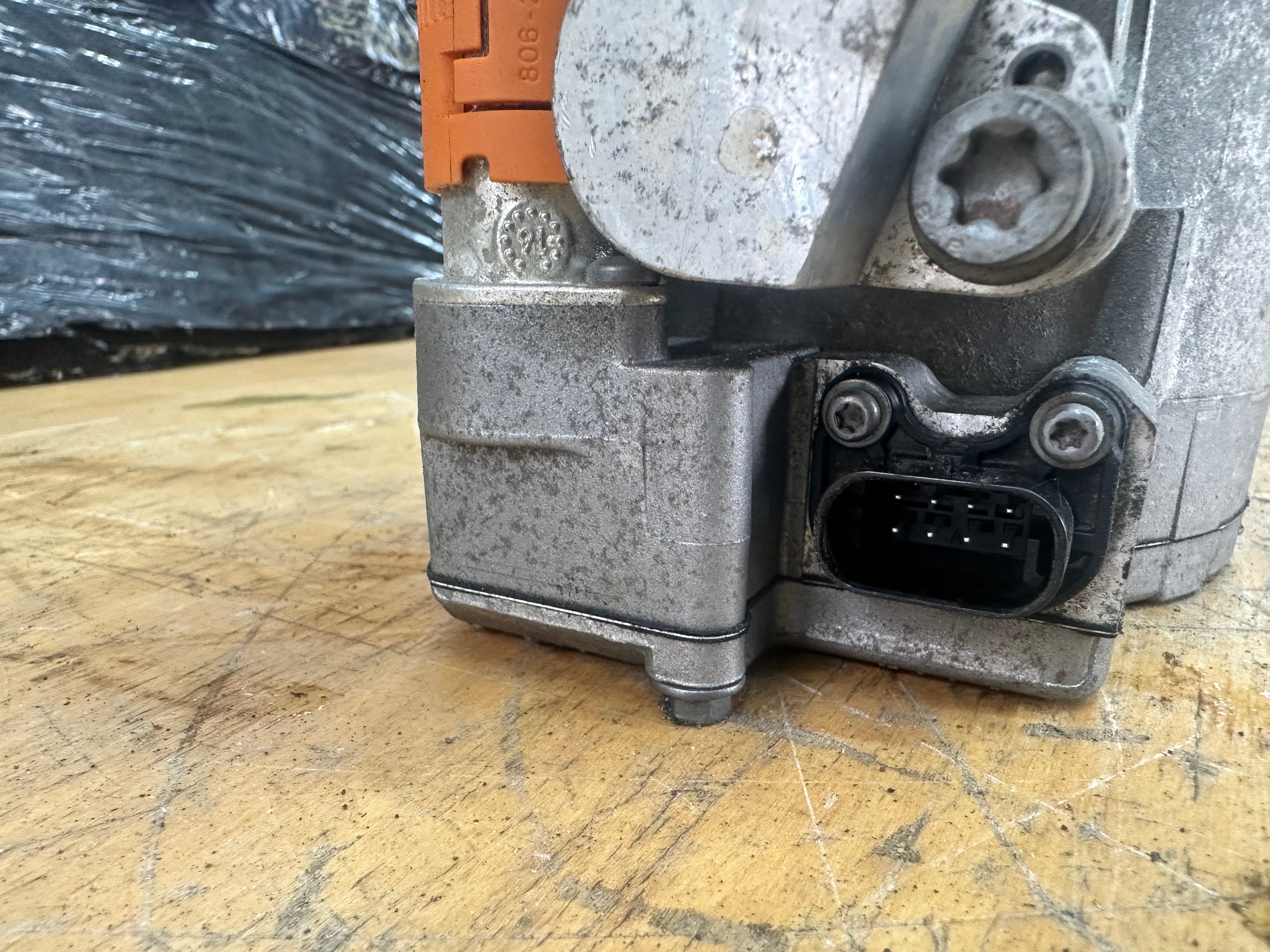 BMW 3 Series G20 2012-2019 A/C Hybrid Compressor Pump (9364872) (6452-9364872-03)