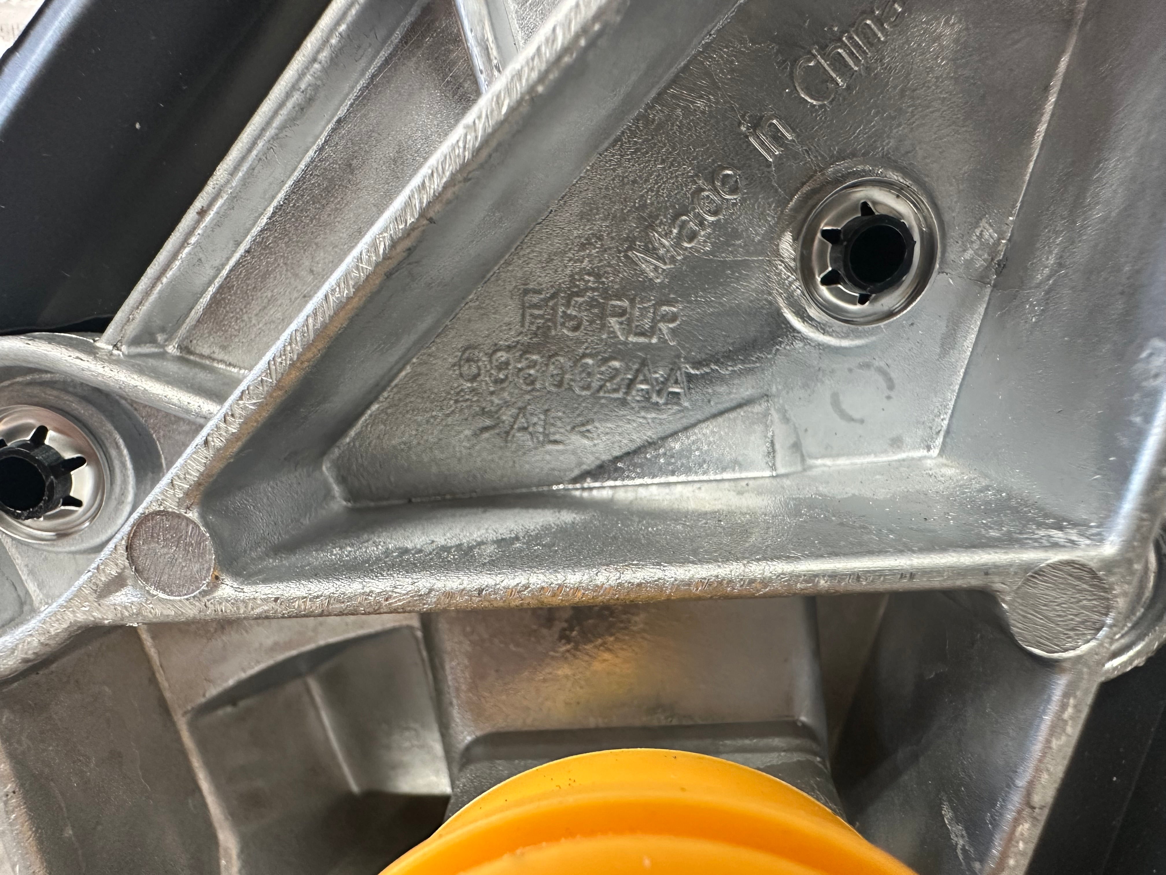 BMW X5 F15 White Right Wing Mirror 5 Pin Power Folding (698002AA)