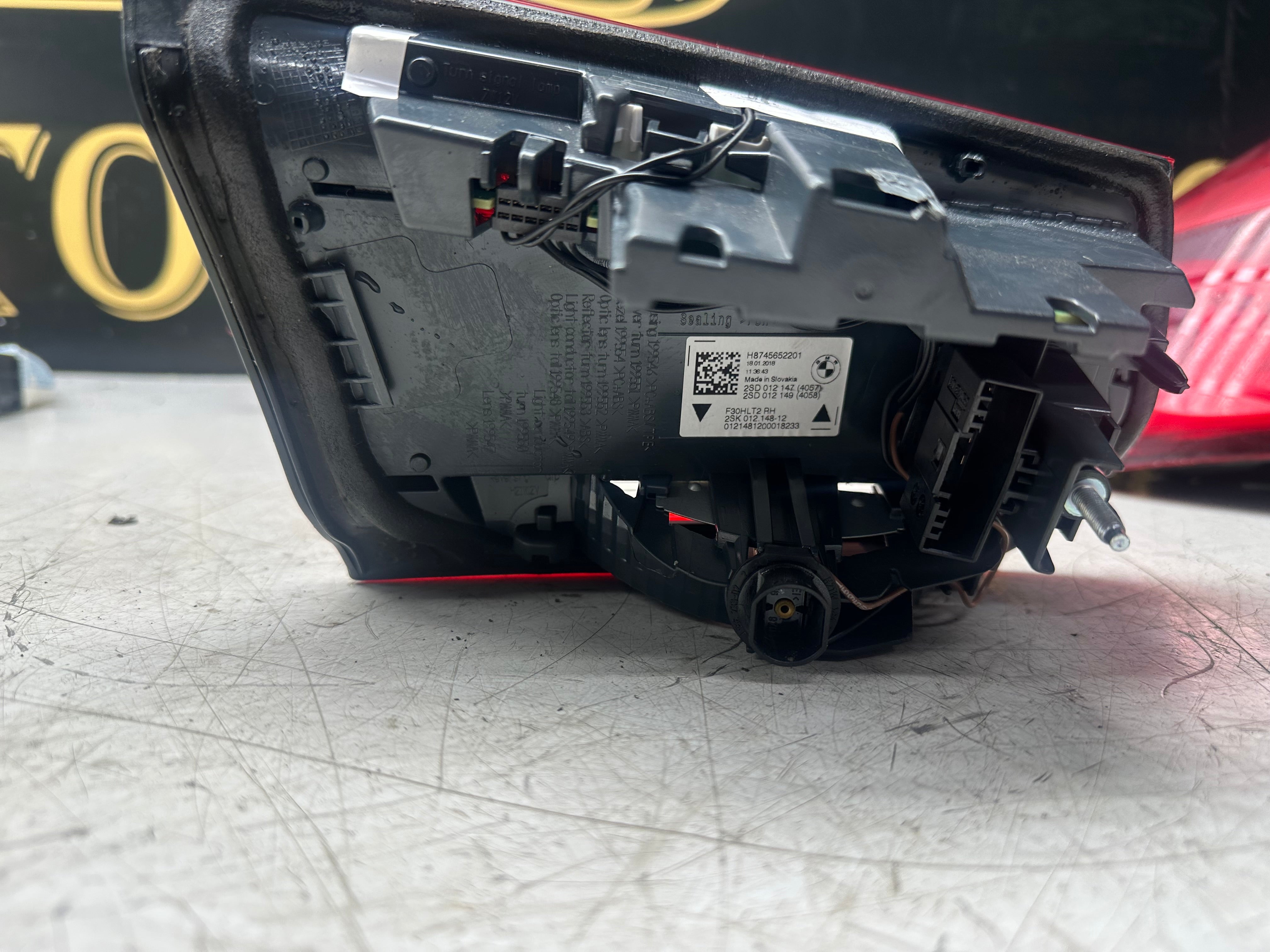 BMW 3 Series F30 Rear Right Inner Tail Light 2SD012147 – 2015–2019