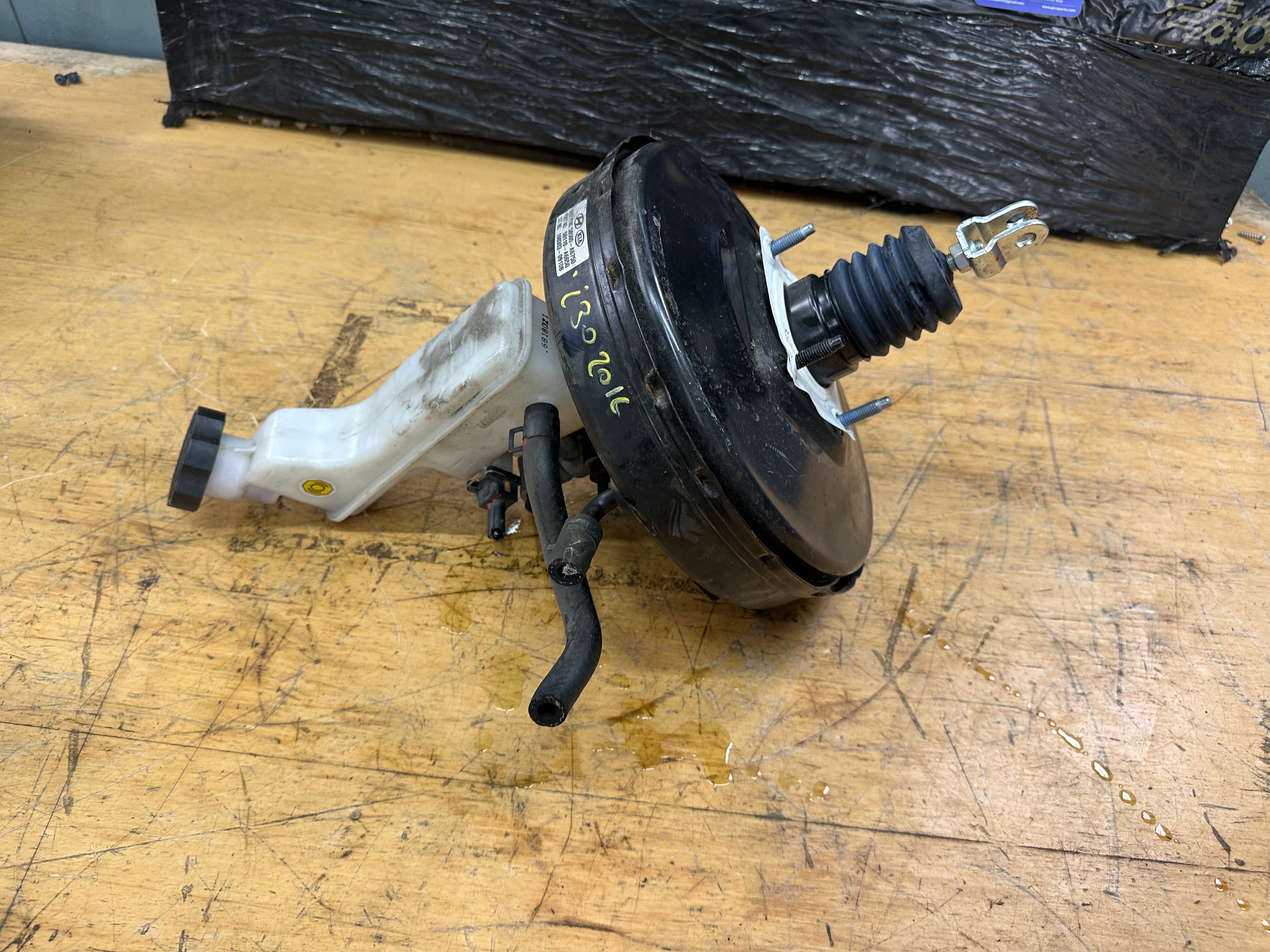 Hyundai i30 2016 / Kia Brake Servo & Master Cylinder (59110-A6550)