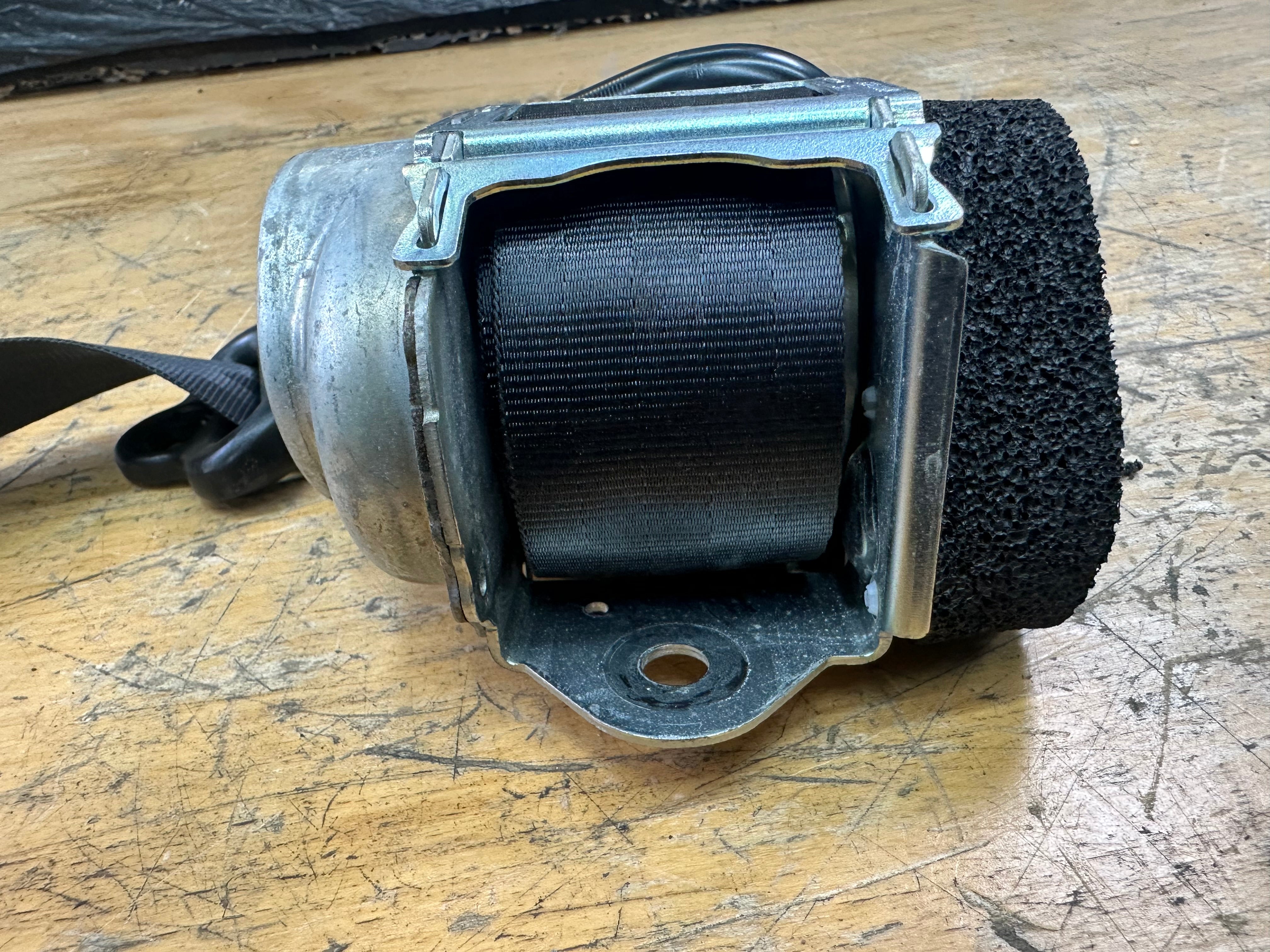 Ford Fiesta Mk8 Rear Right 2nd Row Seat Belt (H1BB-A611B68-AF) (34133468E)