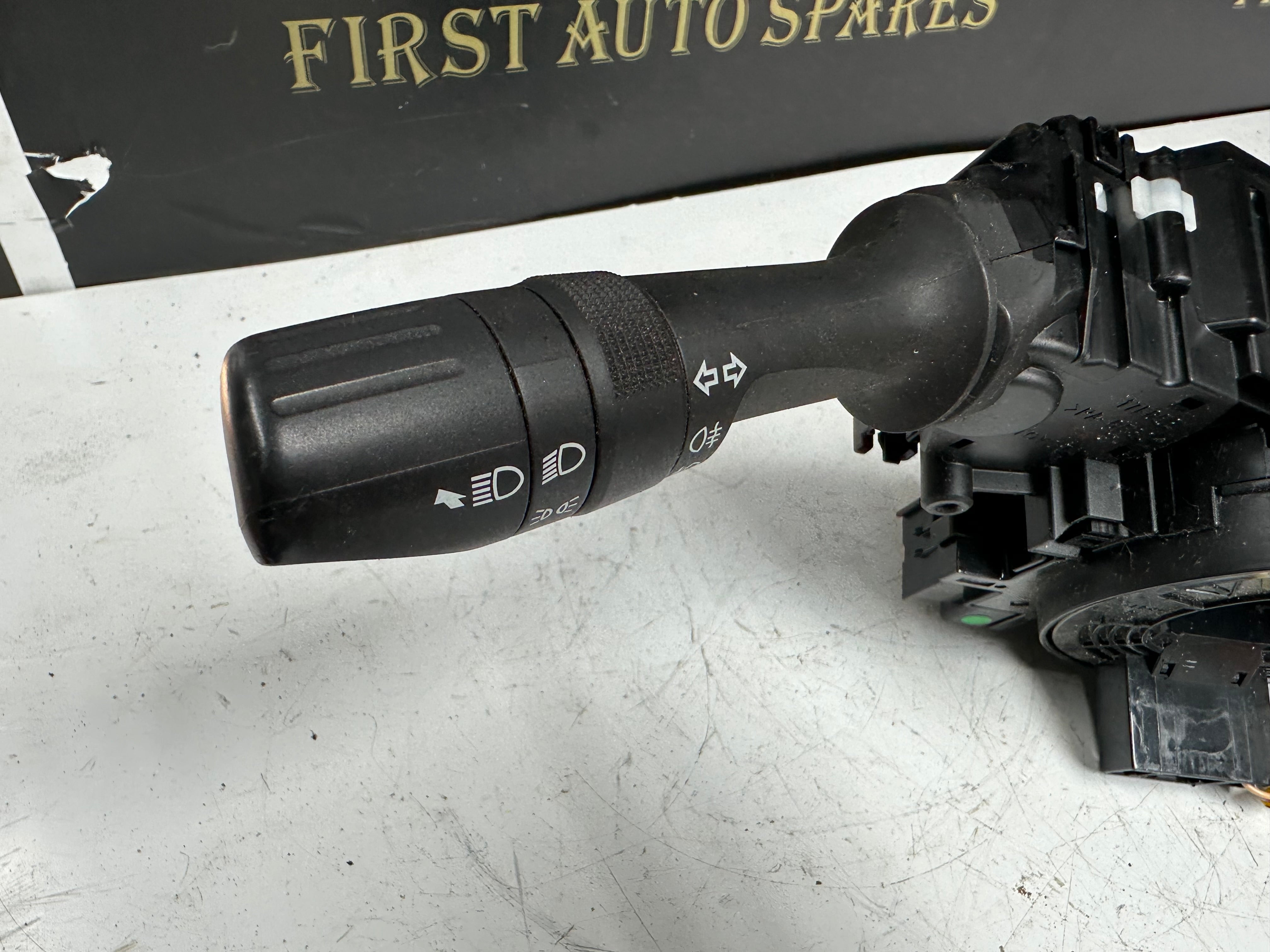 Toyota Auris 2016 Clock spring / Angle Sensor / Squib (89245-02060)