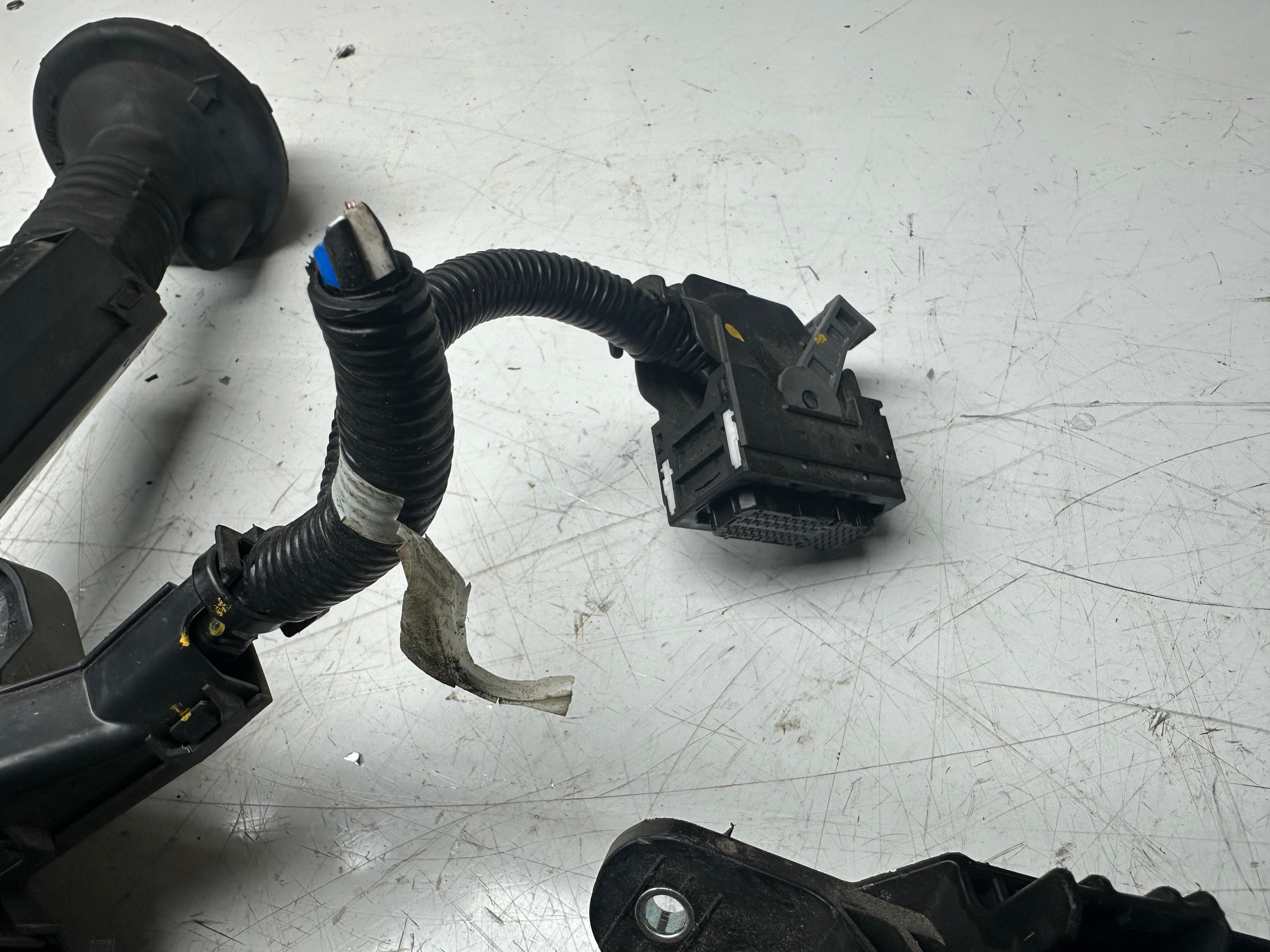 Toyota C-HR Fuse Module 2020 (82111F4520)