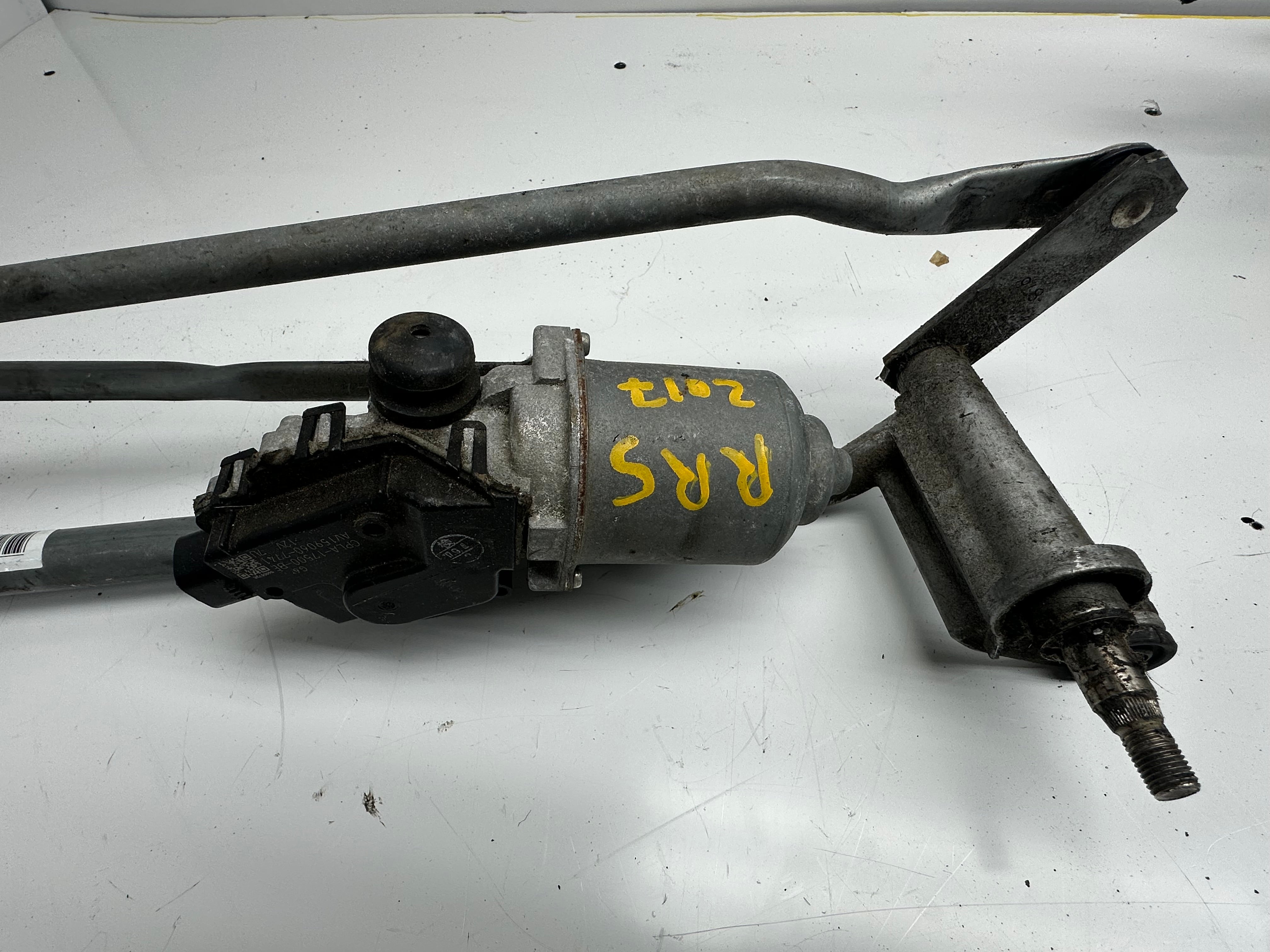 Range Rover Sport L494 Front Wiper Motor & Linkage (CPLA-17500-BE, AV159060-7741)