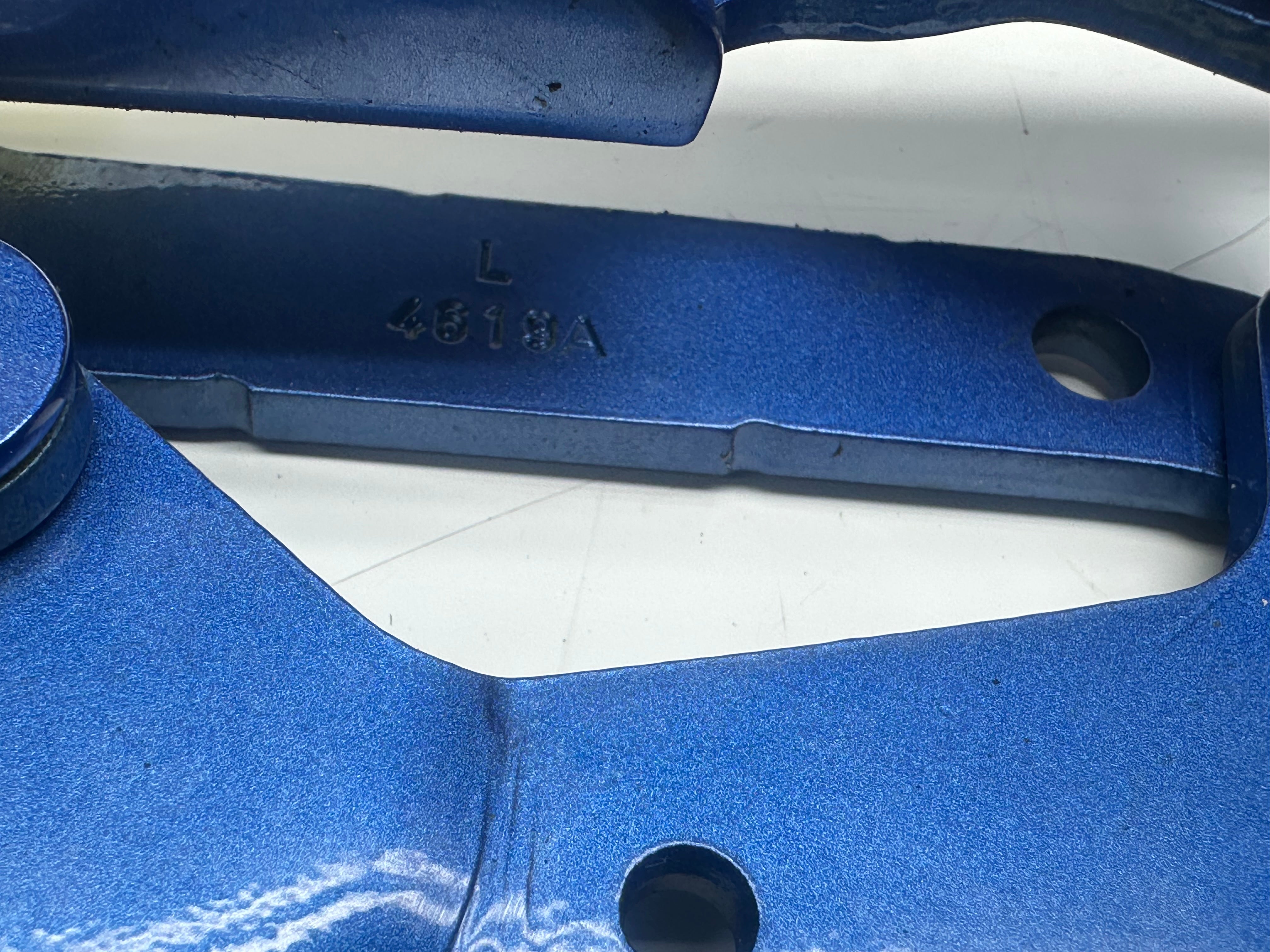 BMW 1, 2, 3 & 4 Series Bonnet Hinges Pair (7335700) (7336699) (139896 10)