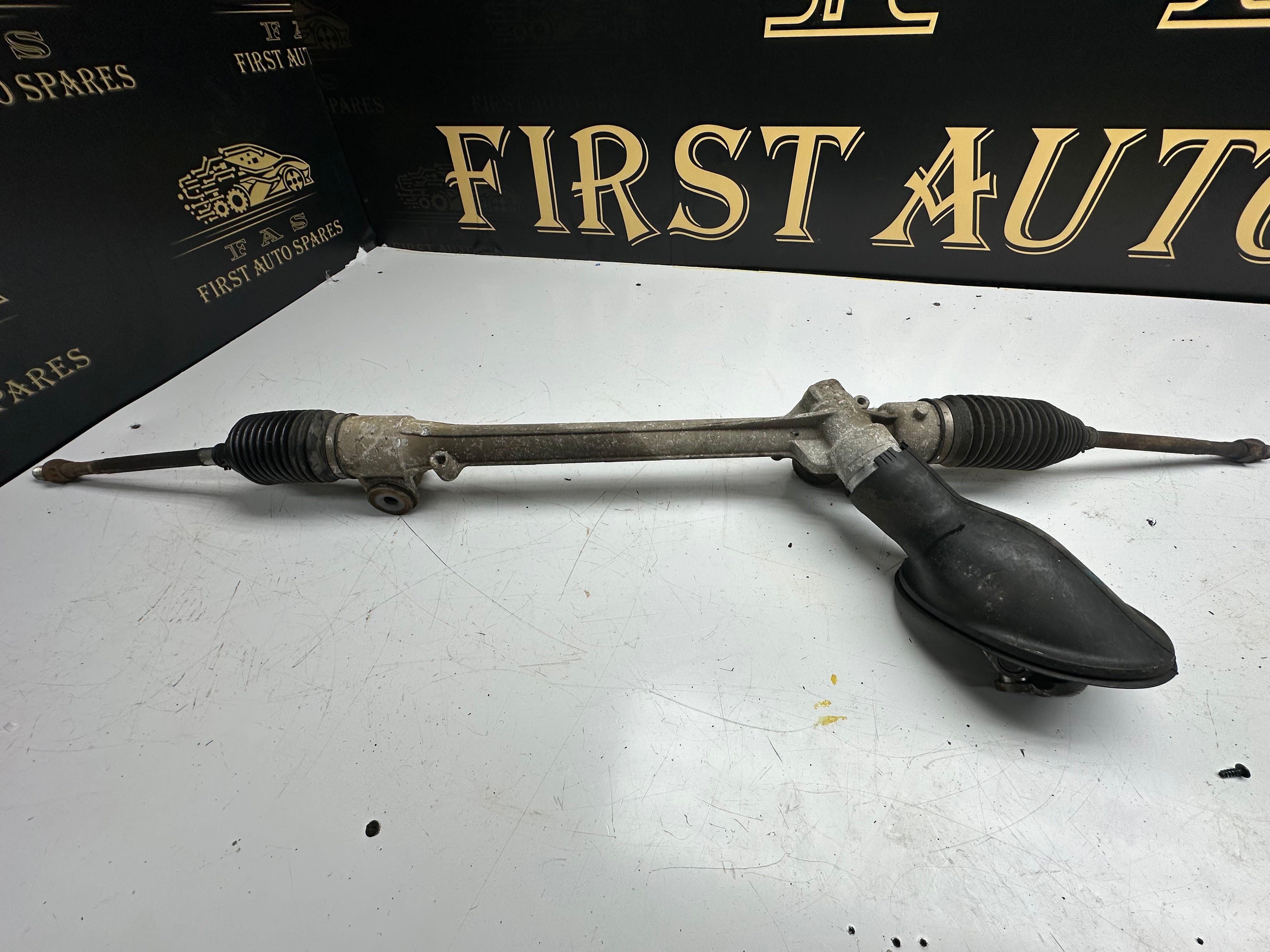 Toyota Yaris Steering rack 2012-2019