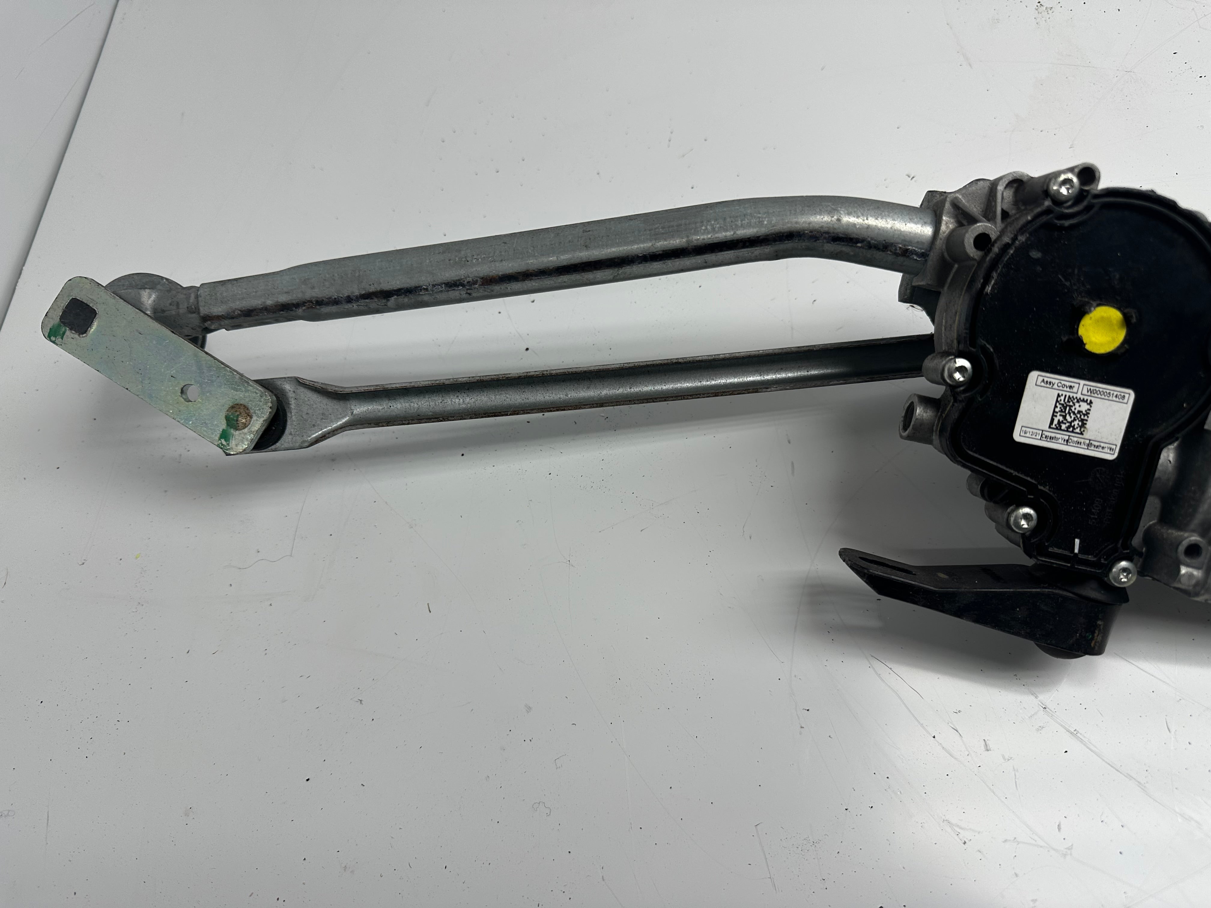 Mercedes Sprinter 2018-2023 Wiper Motor &Linkage Front (W000087789)