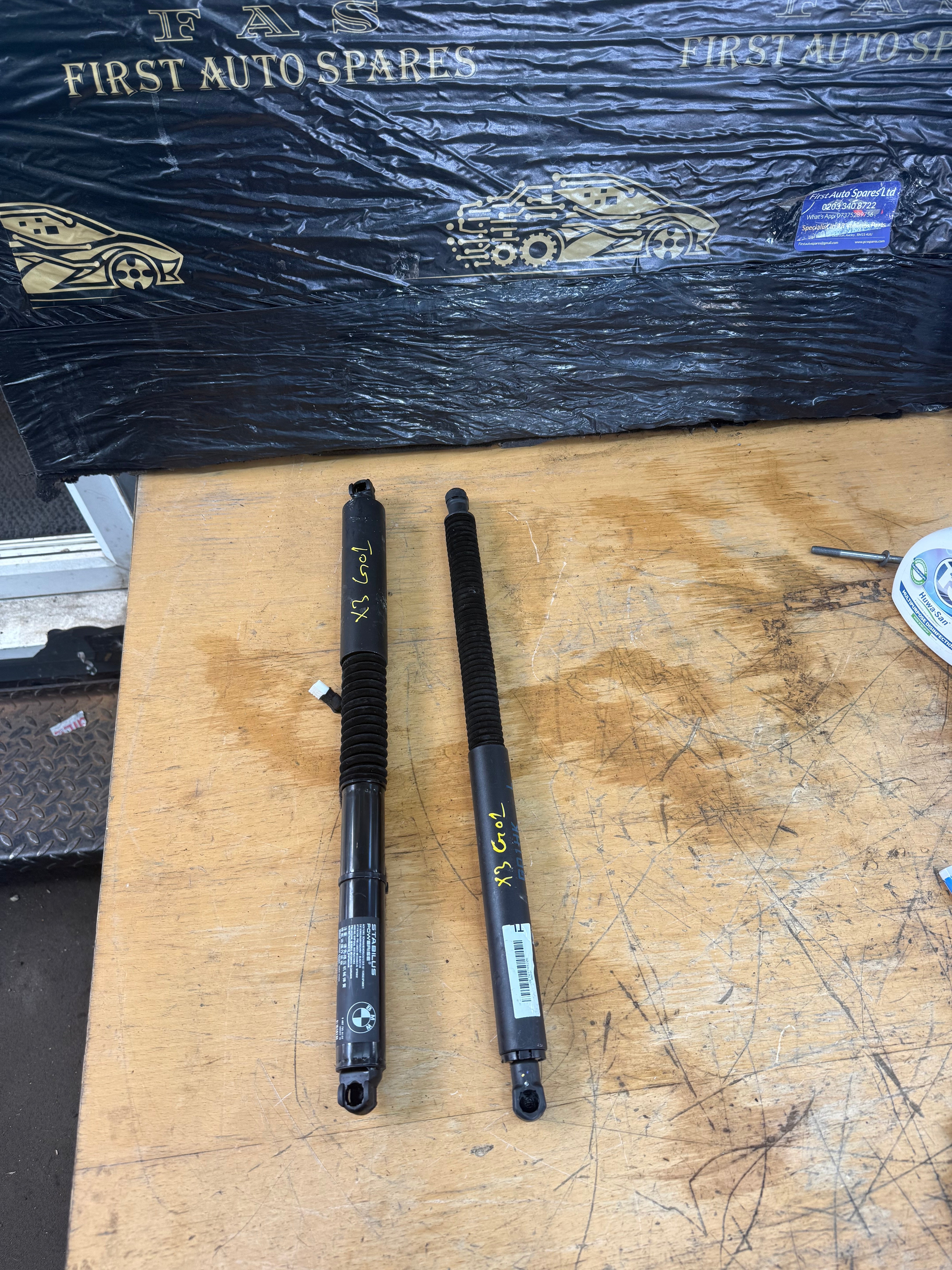 BMW X3 G01 Boot Struts (9482795) (182022-10)