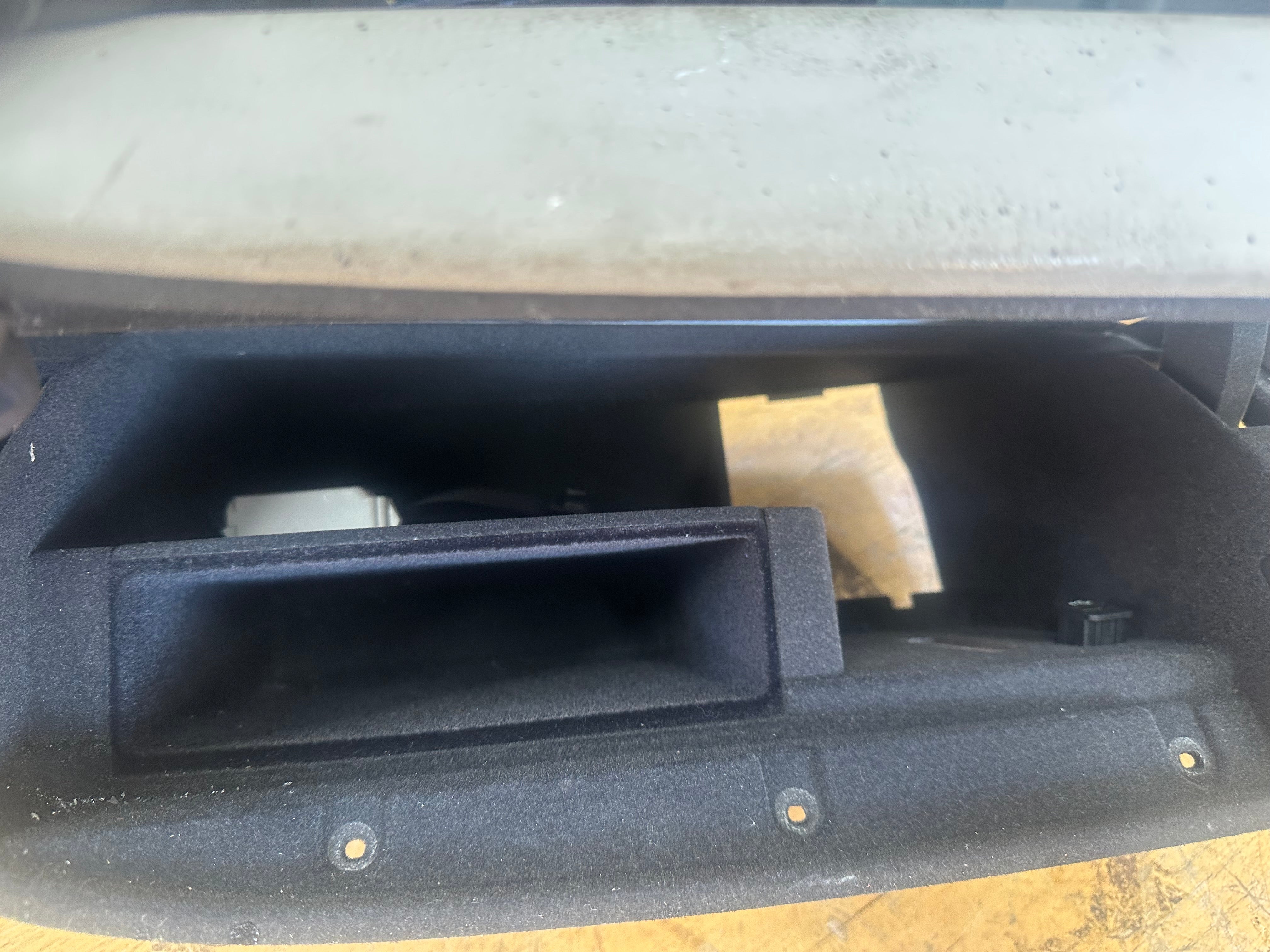 BMW 6 Series F12 M Sport 2012 Complete Glove Box (9229940)