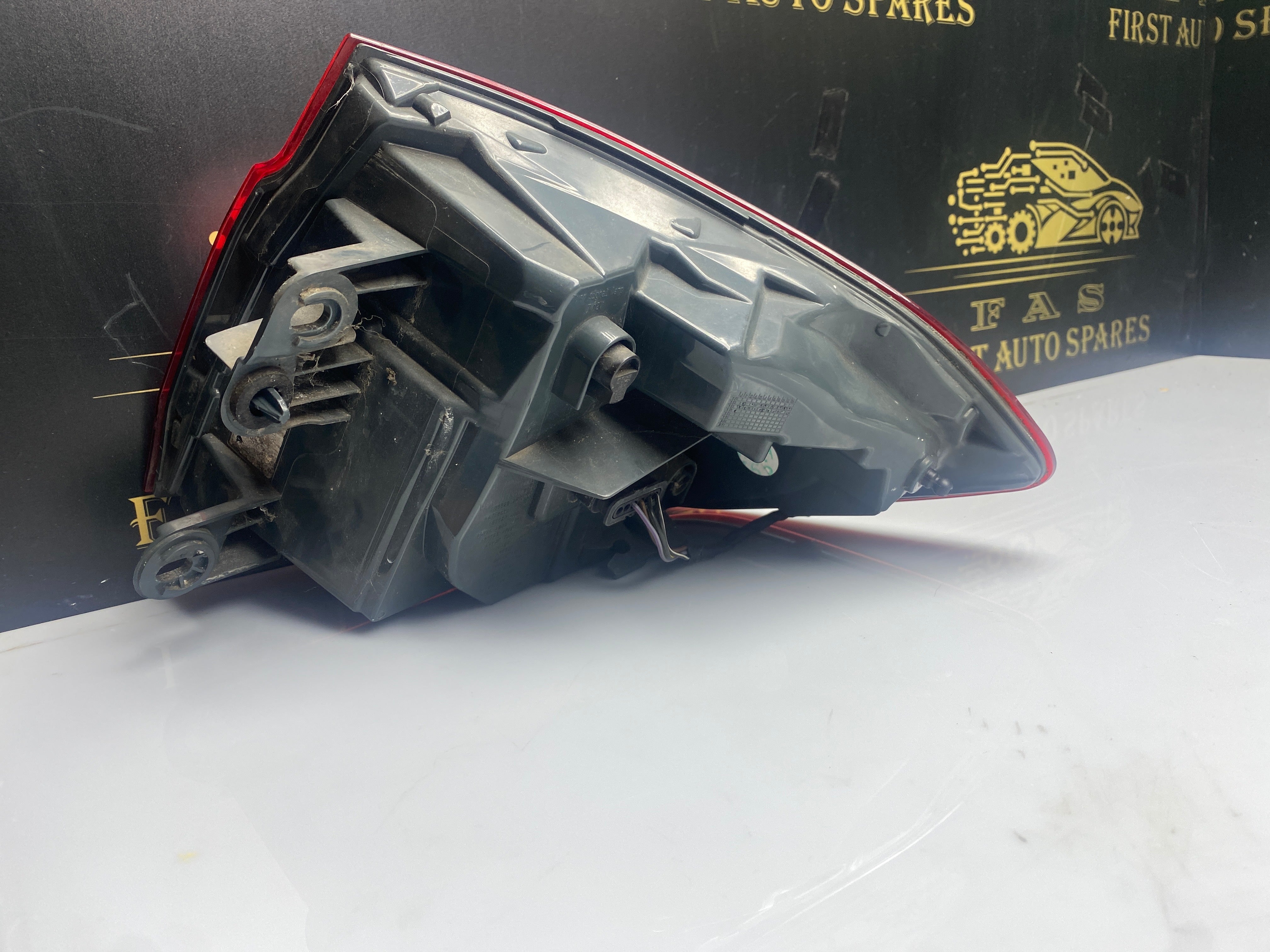 BMW 3 Series F30 LCI Tail Light Passenger Side – 2015–2019