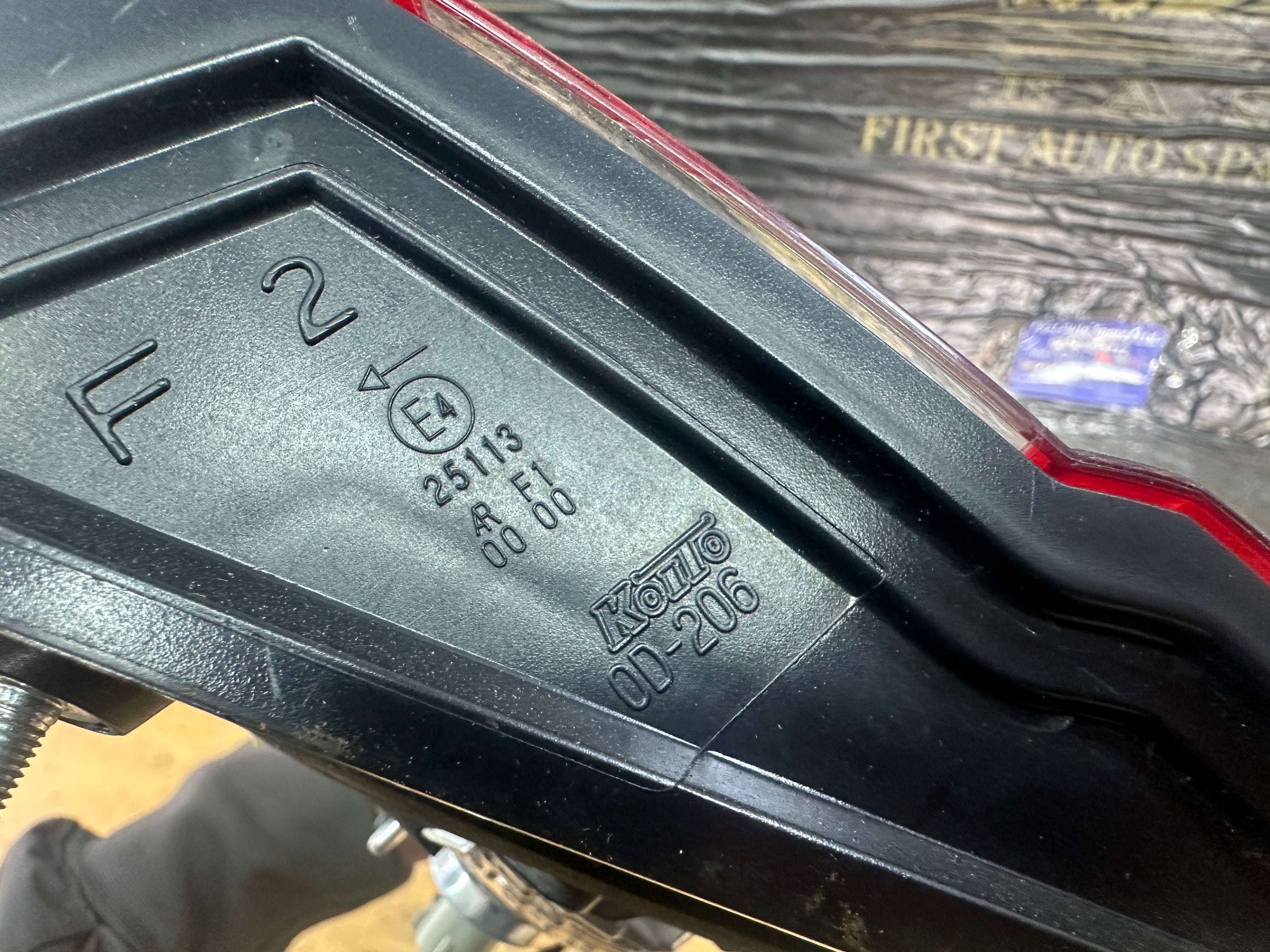 Toyota Yaris III 2017-2020 Passenger Left Rear Boot Light (0D-206)