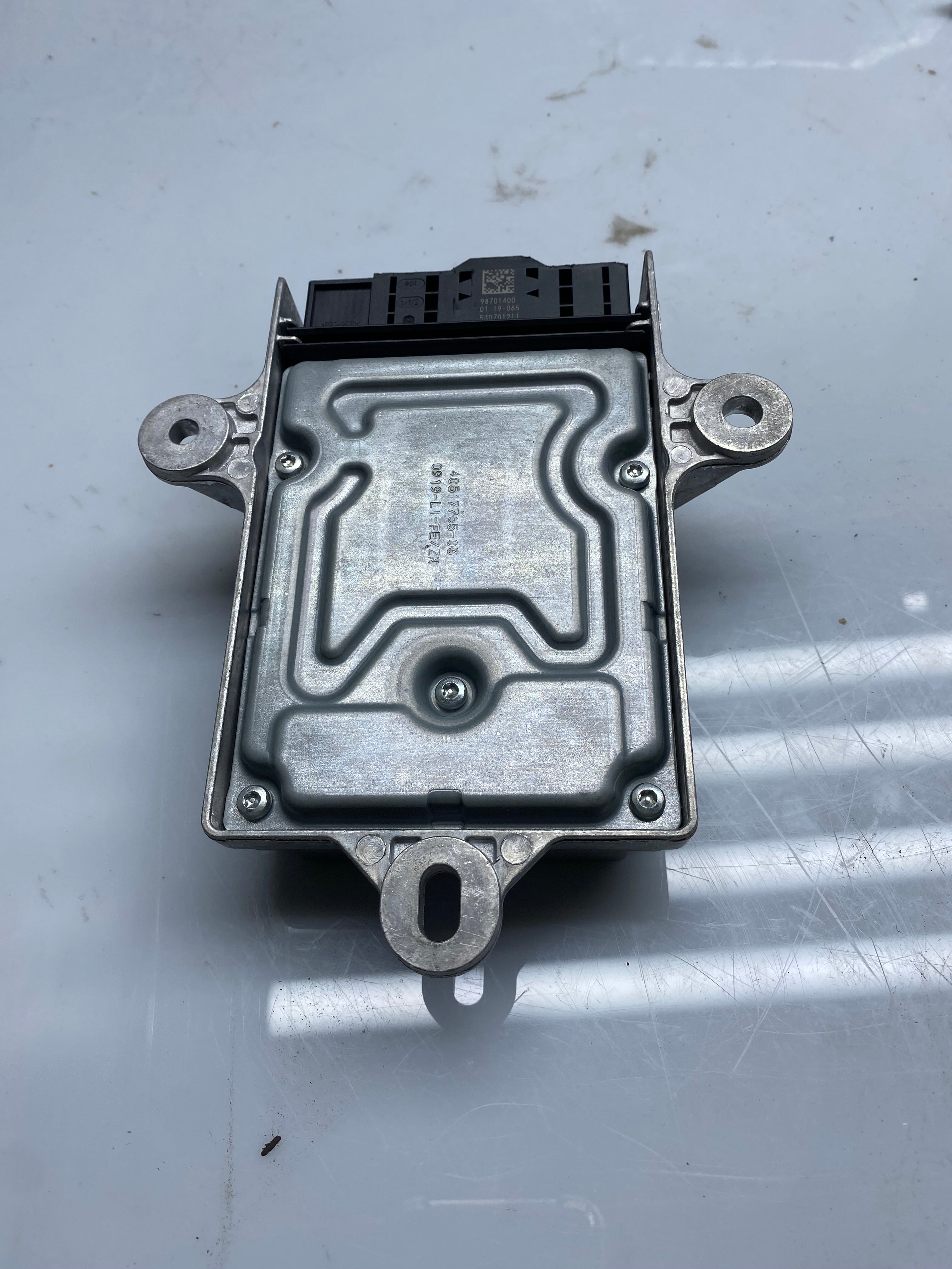 BMW 5 Series G30 Airbag Control Module (ACSM5) – 2017–2020 (9474810)