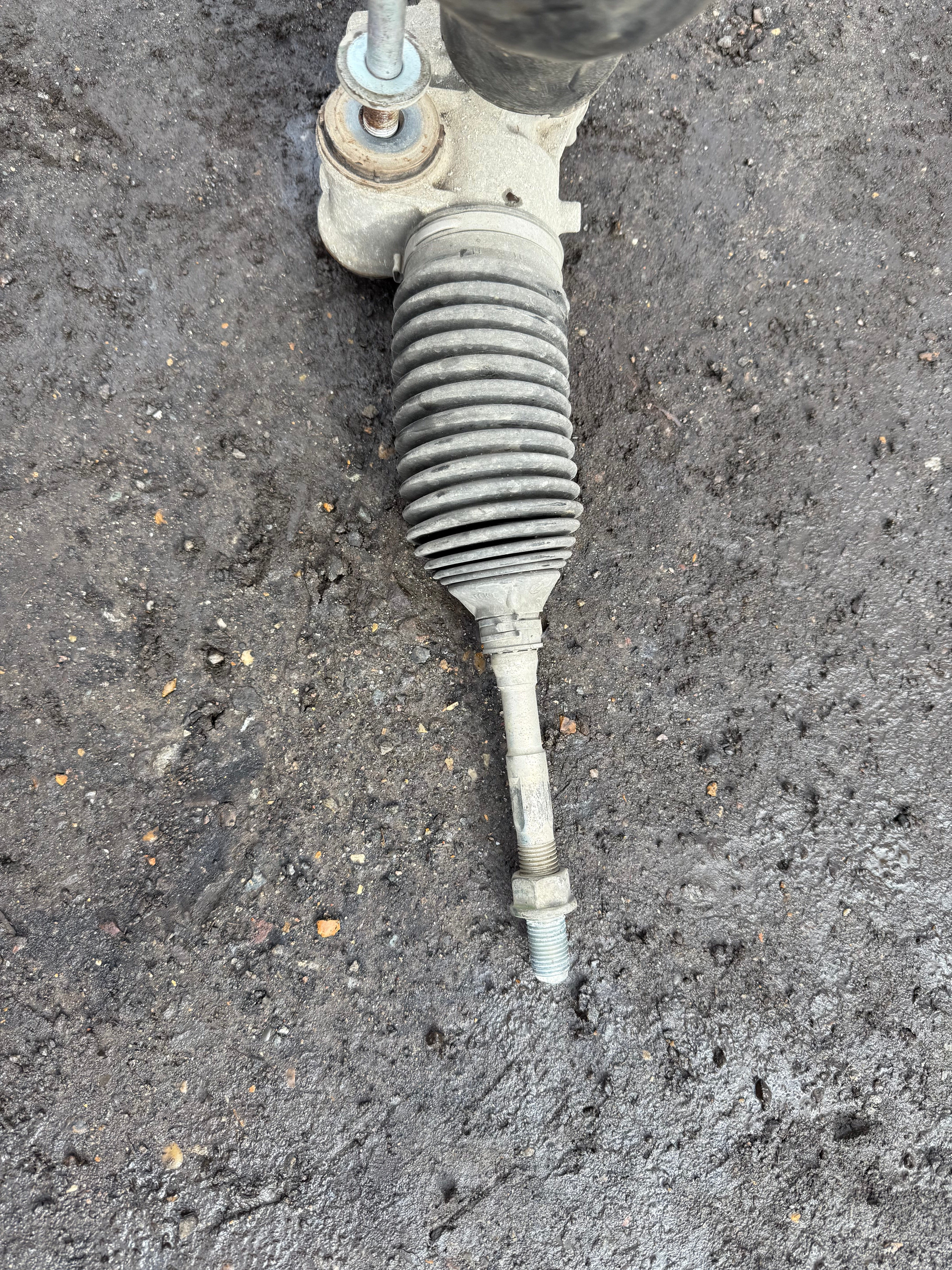 Toyota Yaris 2019 1.0 Petrol Steering Rack