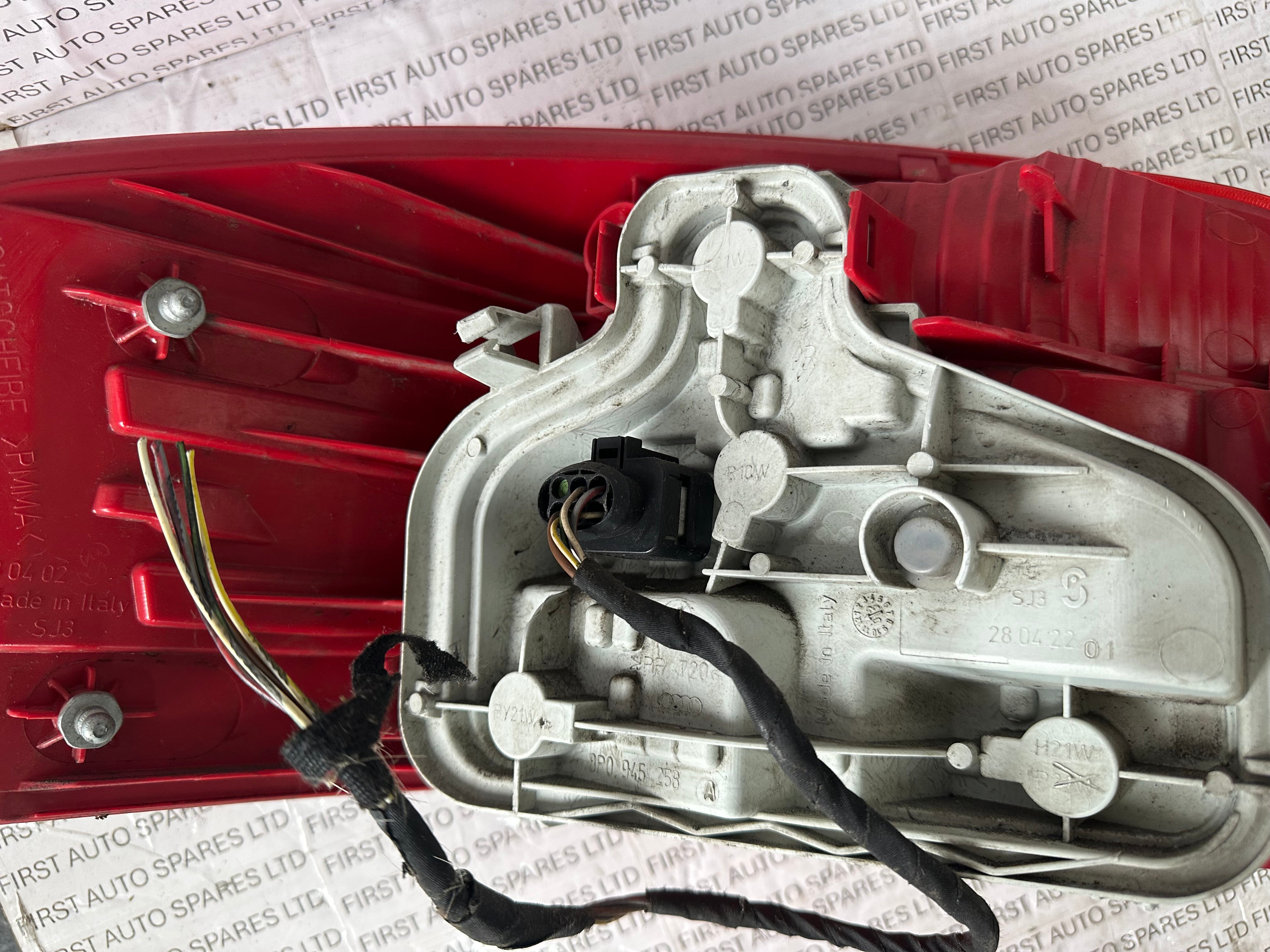 Audi A3 2008 Right Rear Tail Light (8P0 945 096 A 023S)