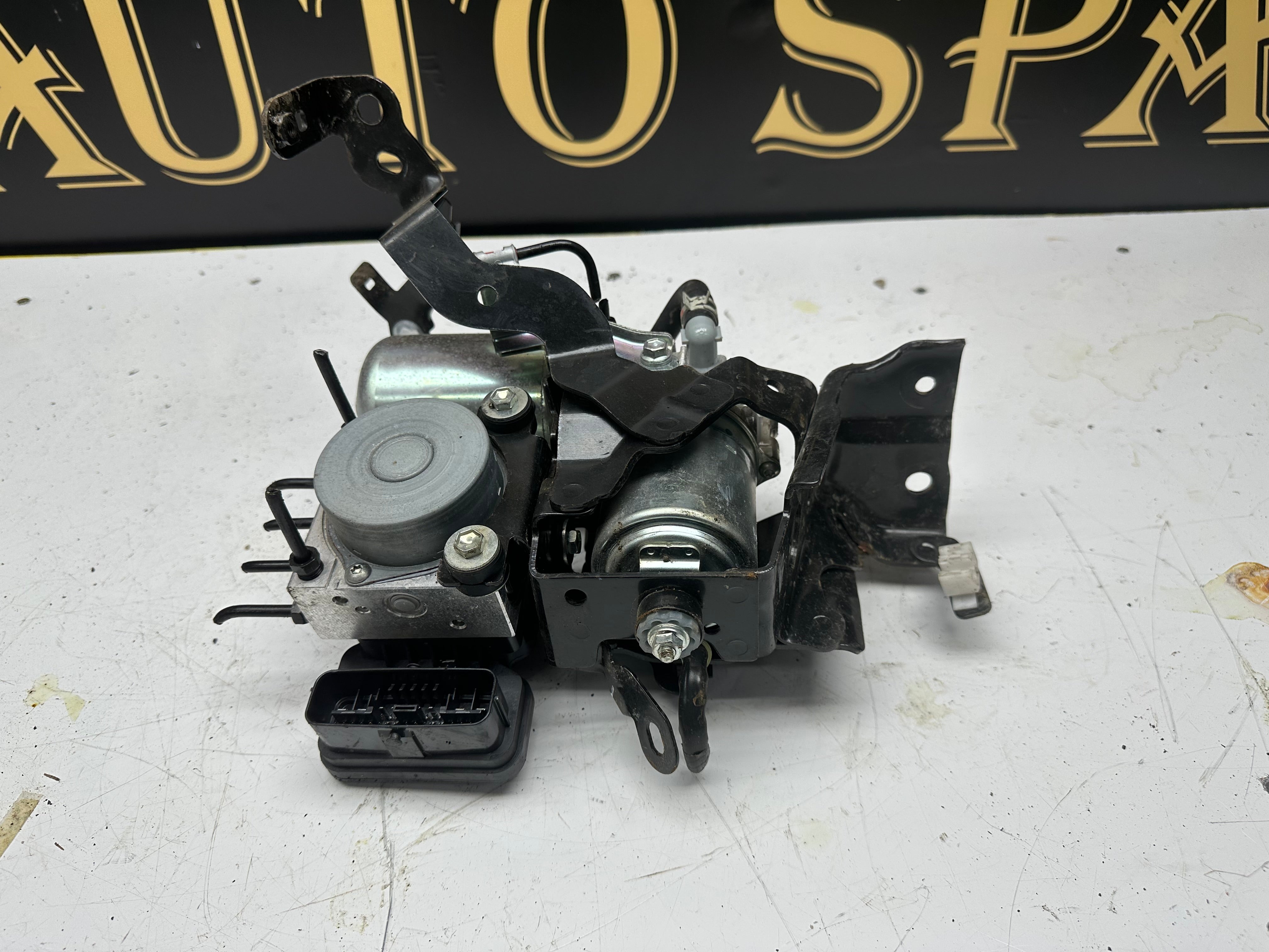 Toyota Corolla e21 ABS Pump  2021 (44510-12600) (113040-41900) (89541-12050)