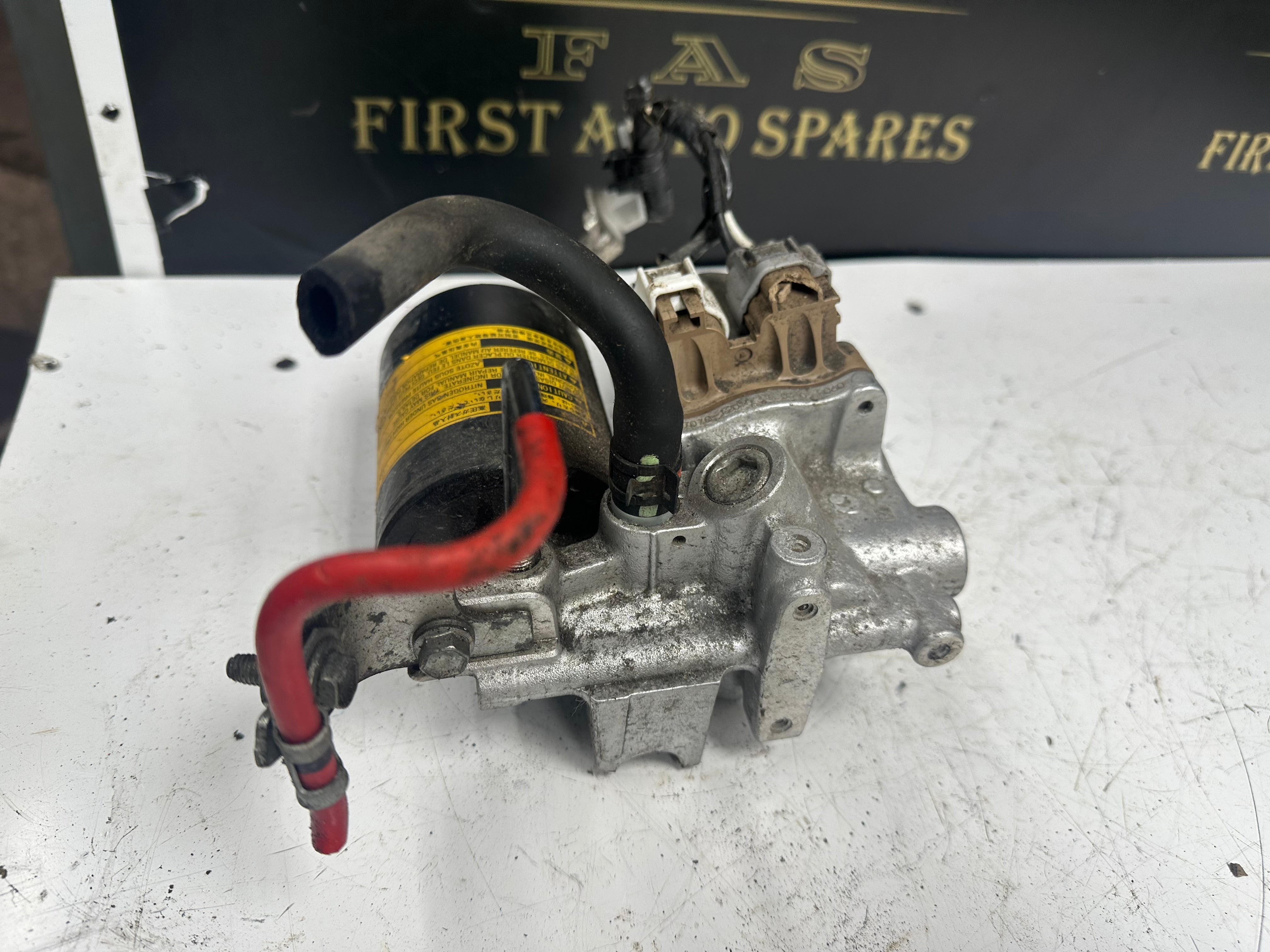 Toyota Auris Hybrid Brake Booster (47070-12010)(47070-12010 3 5 03 05 R060)