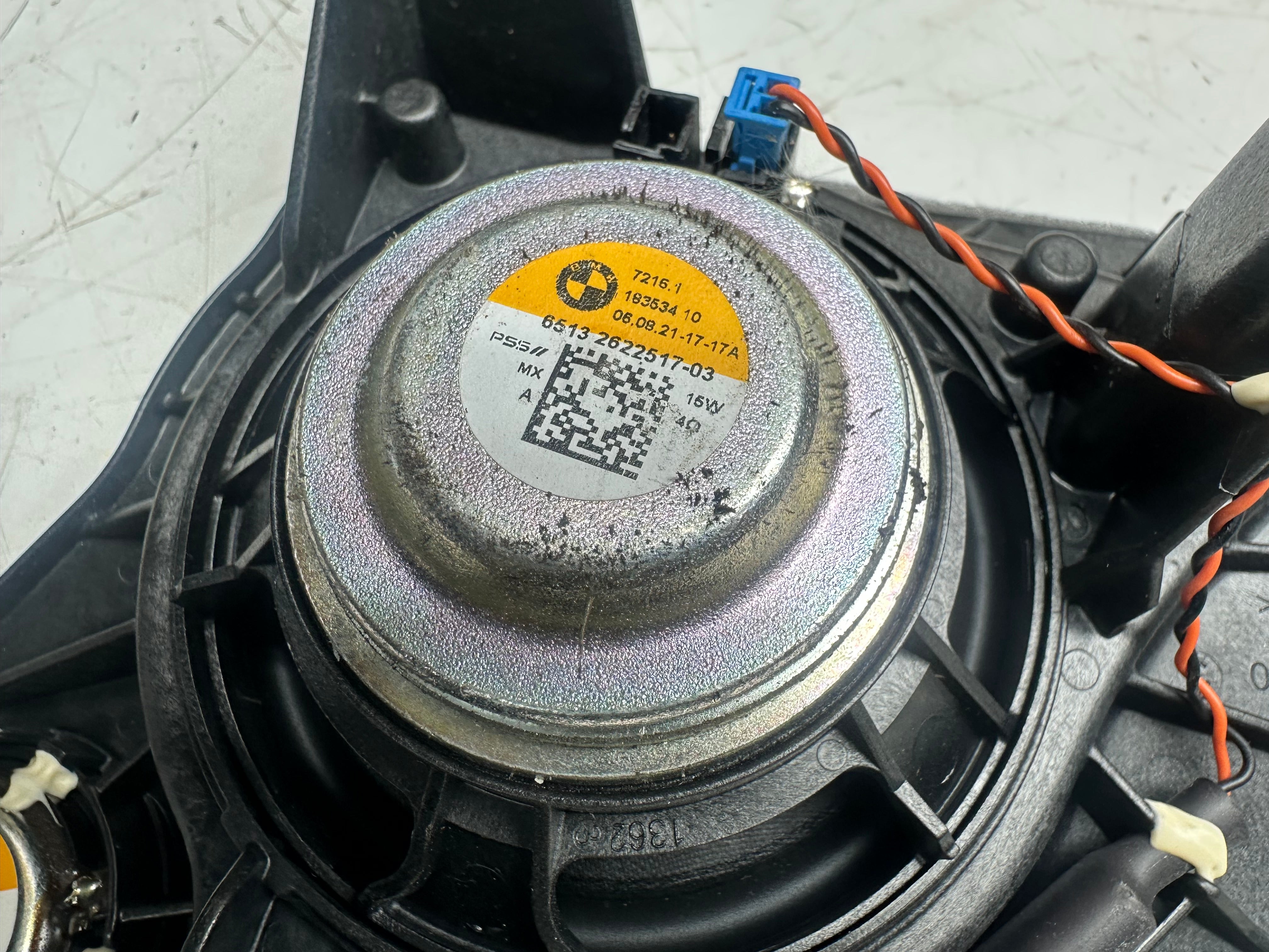 BMW X3 G01 F97 Rear Right Door Speaker (9837732-01)