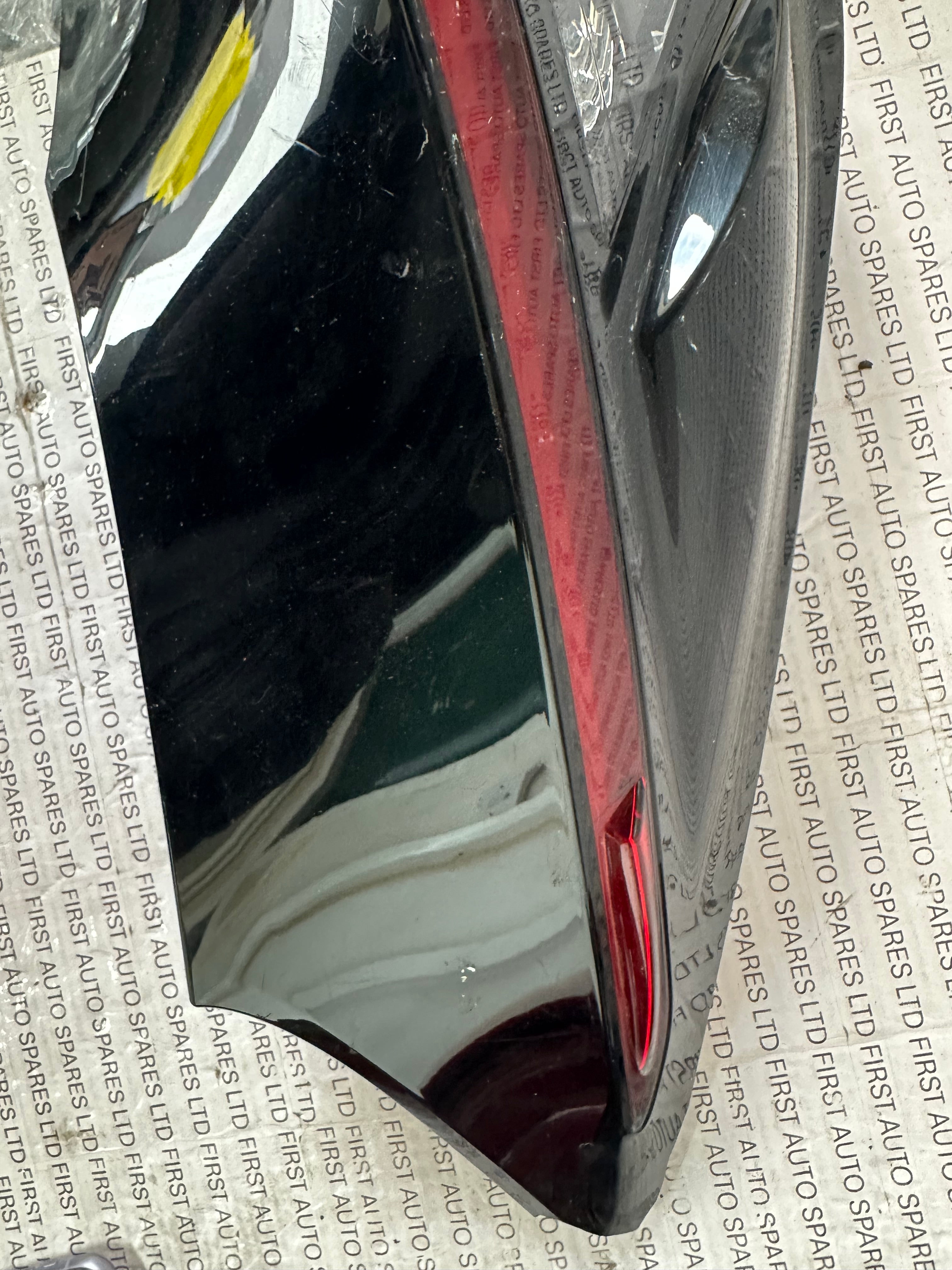 TOYOTA Yaris 2023 Outer Left Rear Tail Light (81560-0DE20)