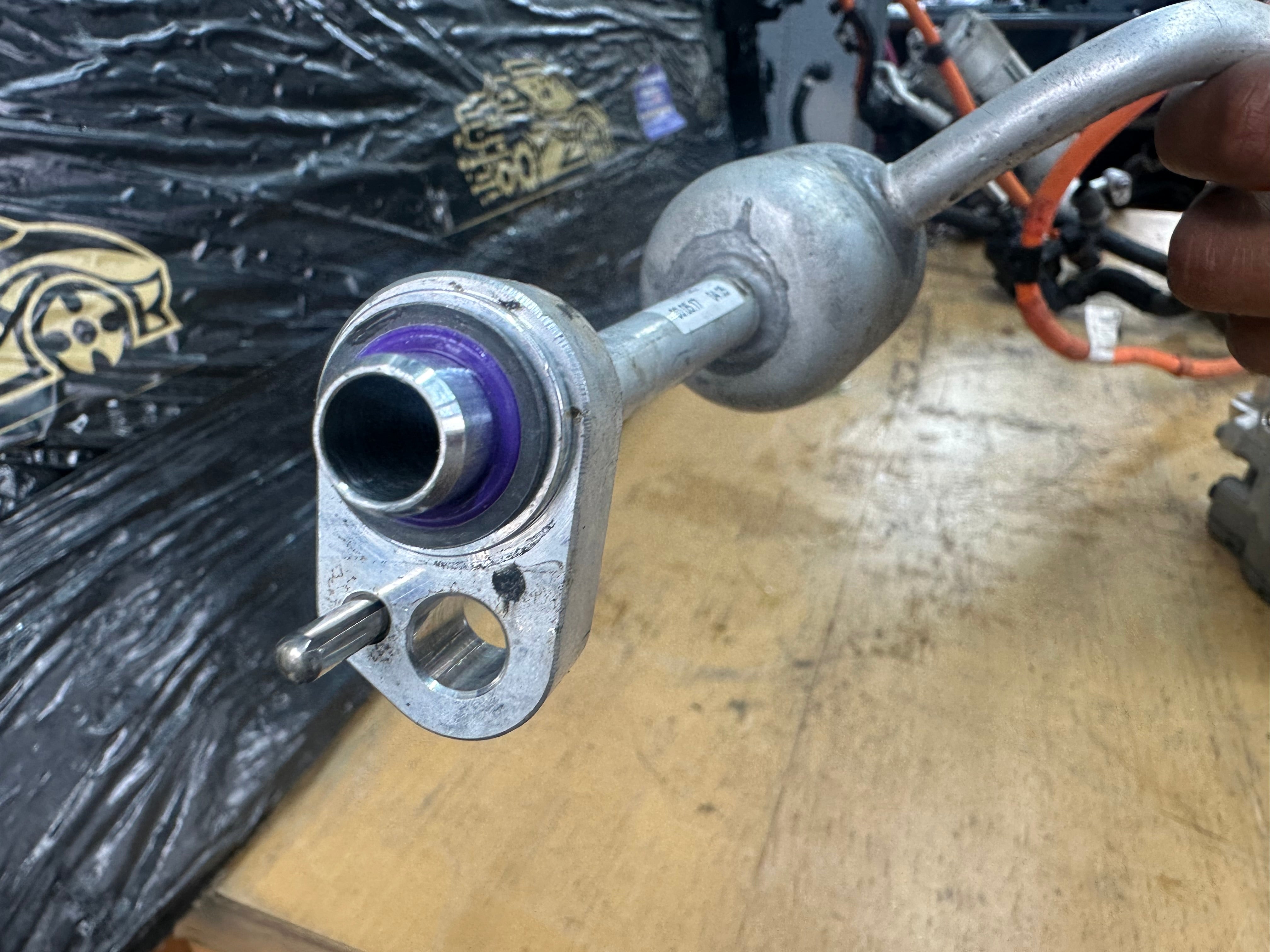 BMW 3 Series G20 2012-2019 A/C Hybrid Compressor Pump (9364872) (6452-9364872-03)