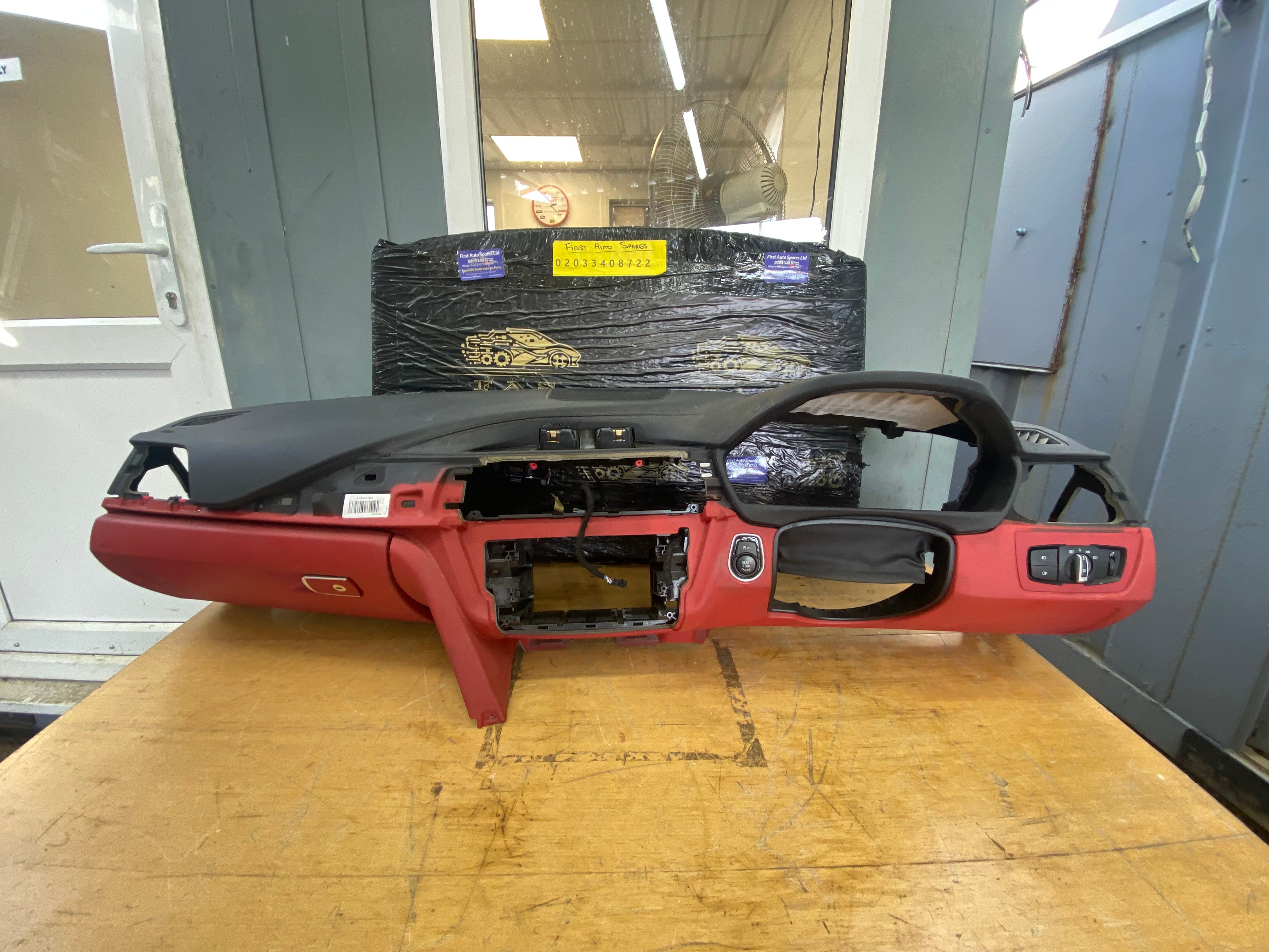 BMW 3 4 Series F32 F33 F36 2017–2019 LCI Dashboard – Harman Kardon