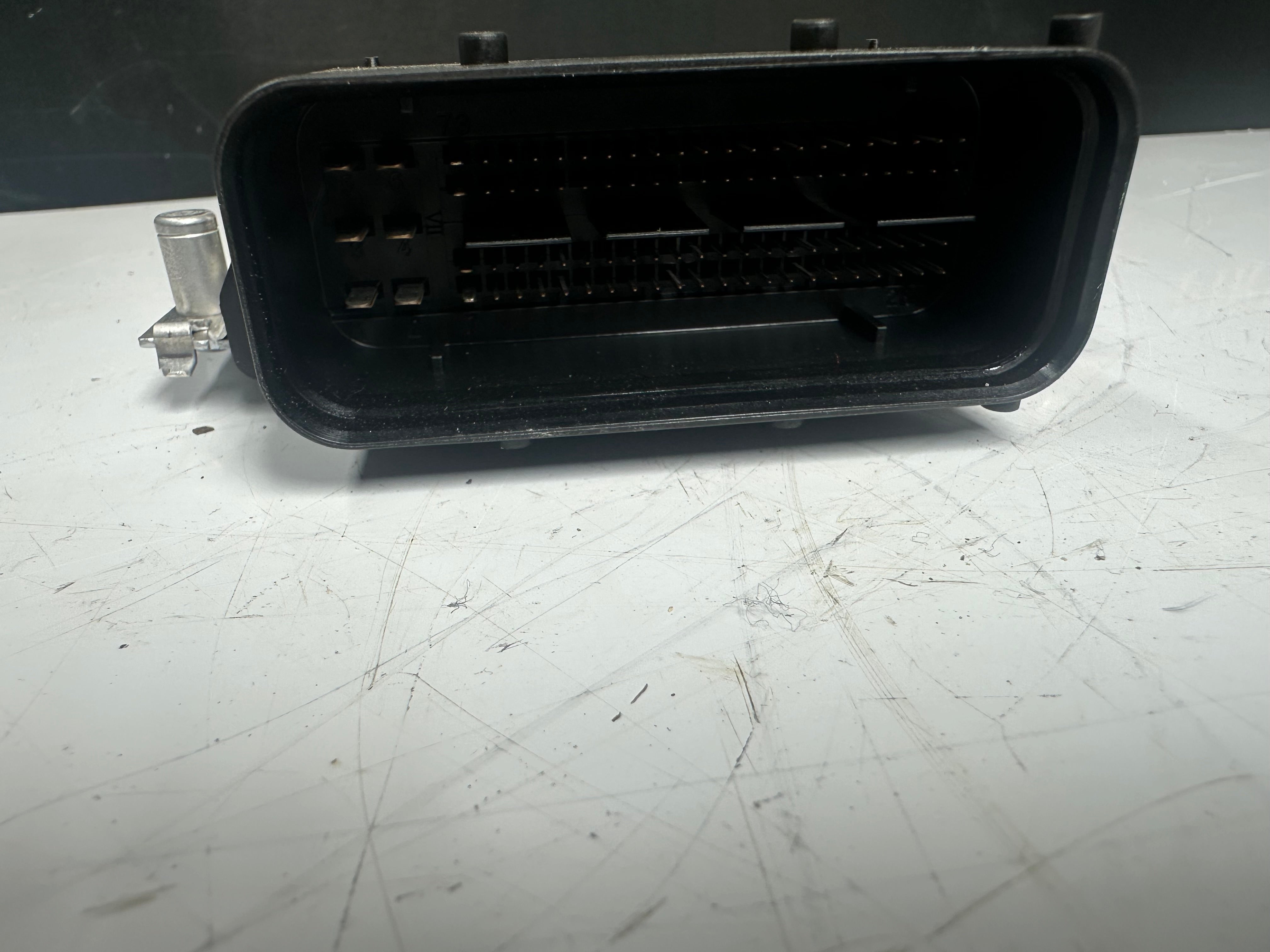 BMW 1, 2, 3, 4, 5, 7, X5, X6 Series SCR Control Unit Module (7488 140-01)