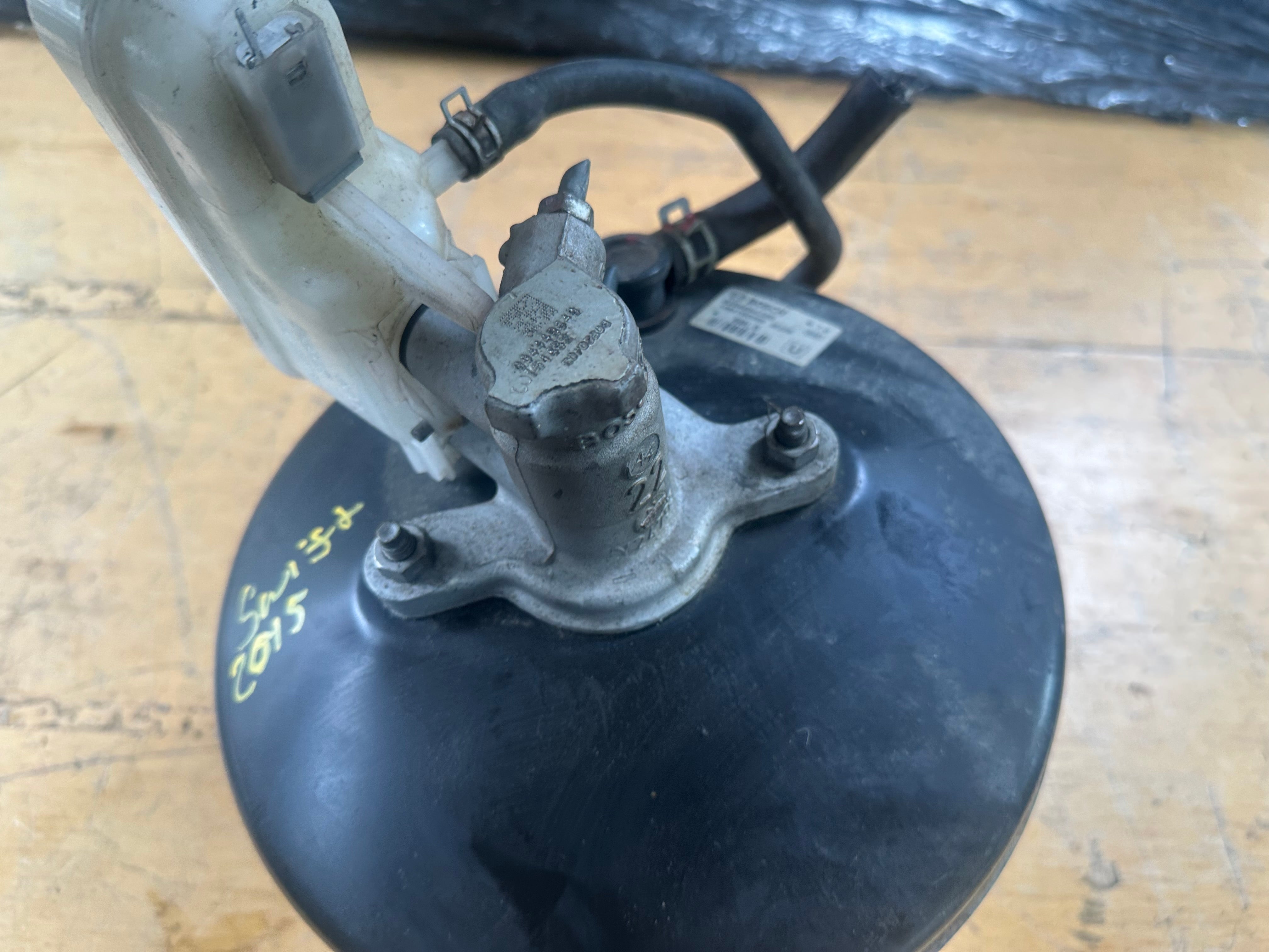 Suzuki Swift 2015 1.2 Brake Servo & Master Cylinder Bosch (0204054390)