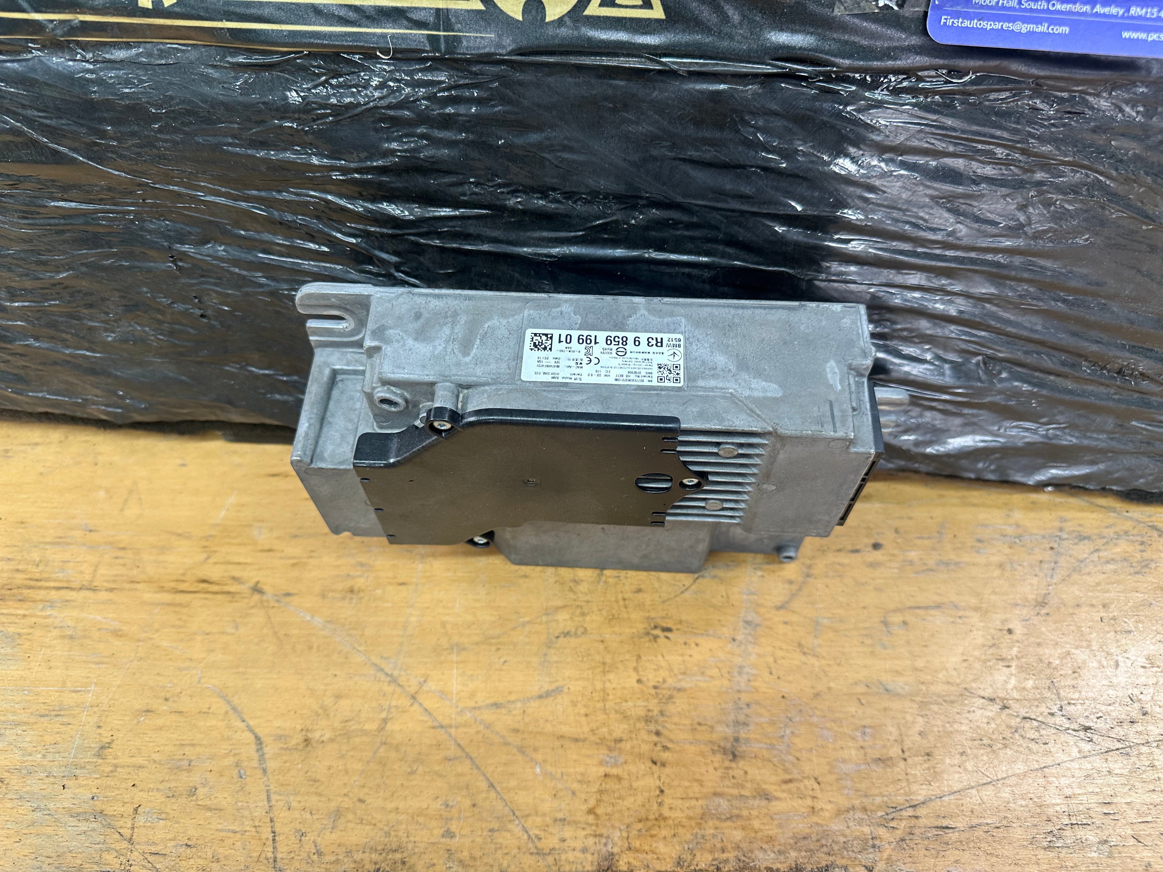 BMW X5 Series F95 G05 2019 Tuner Audio Amplifier Secondary (R3 9859199 01)