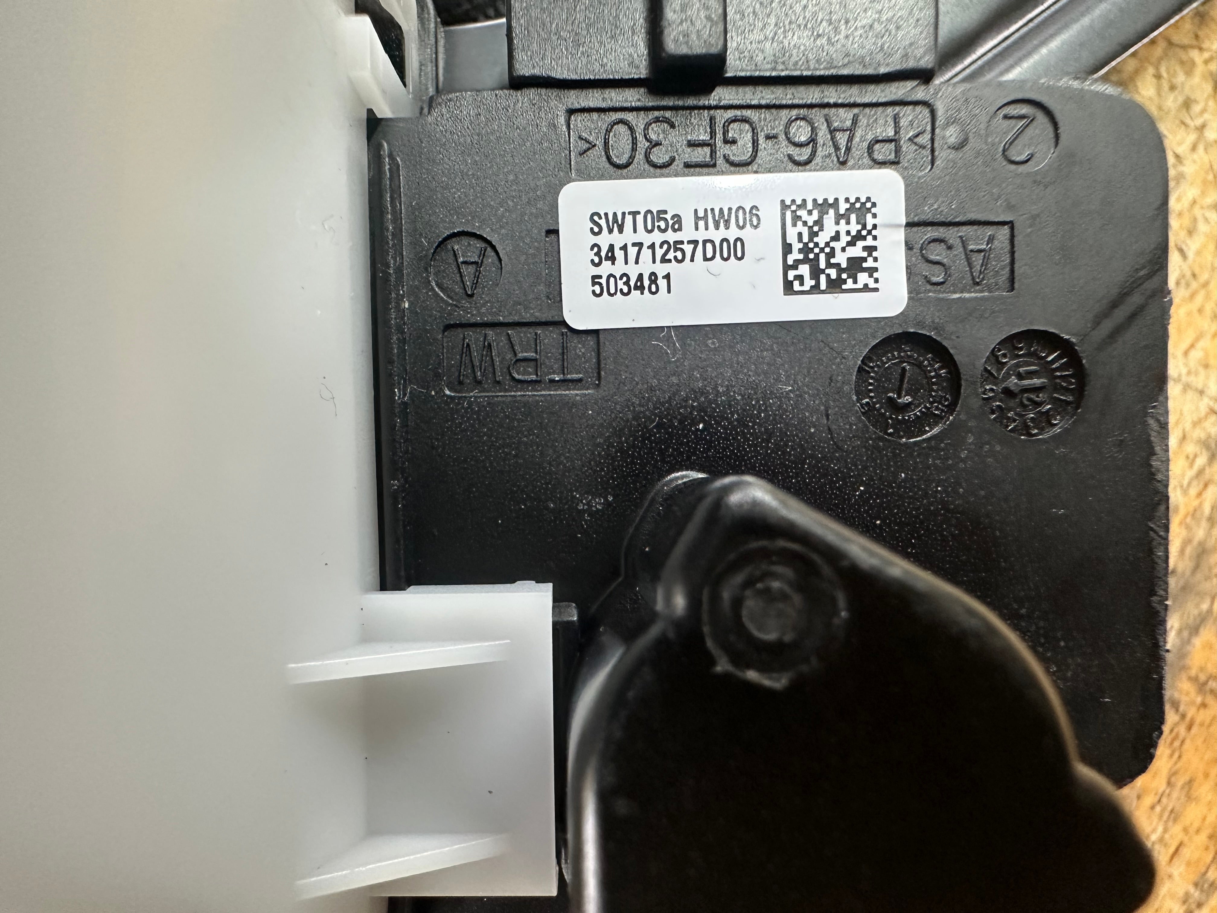 BMW X3 M F97 N/S/F Passenger Seatbelt Pretensioner M Sport Stitching (8076195)